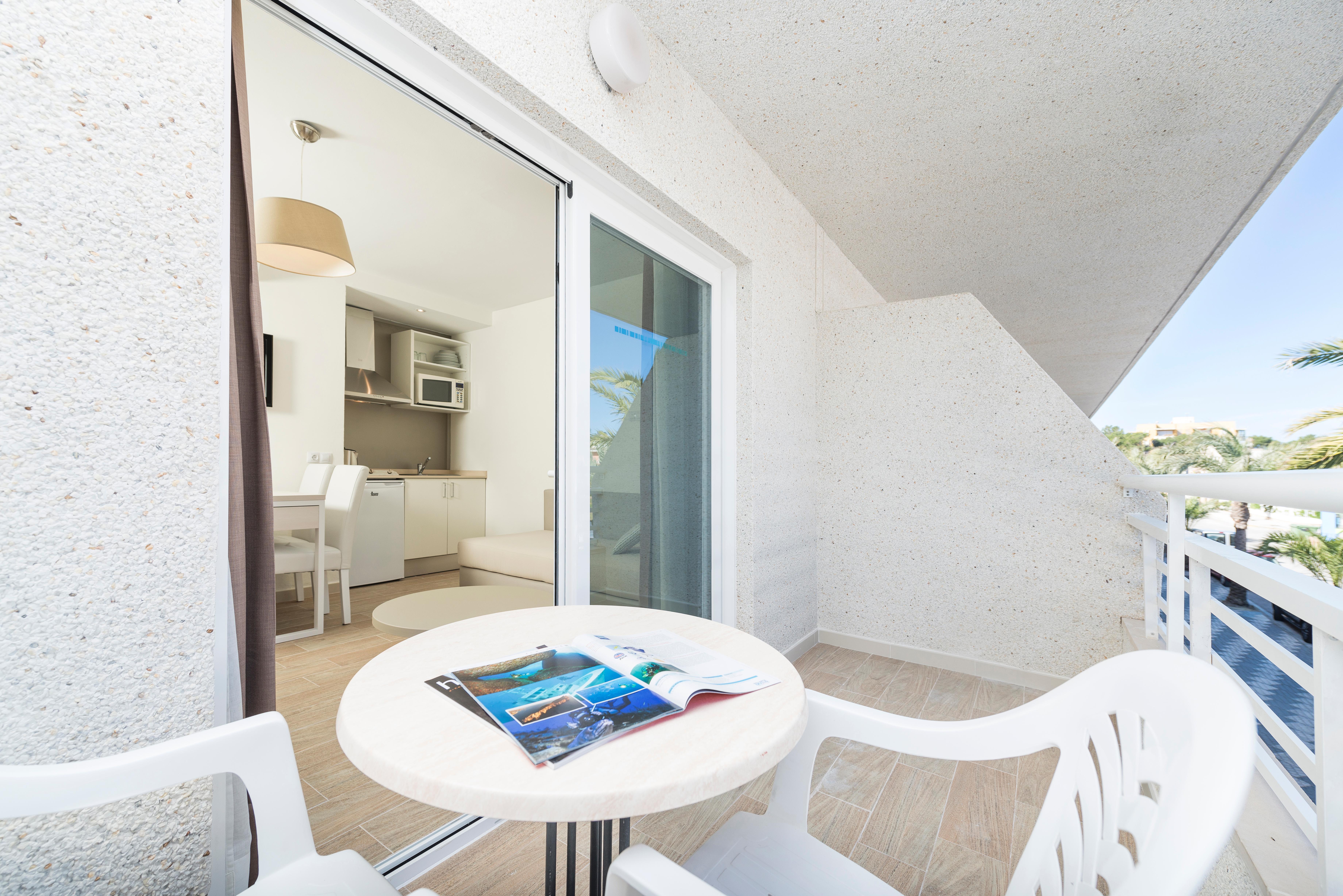 Ferrer Janeiro & Hotel 4*