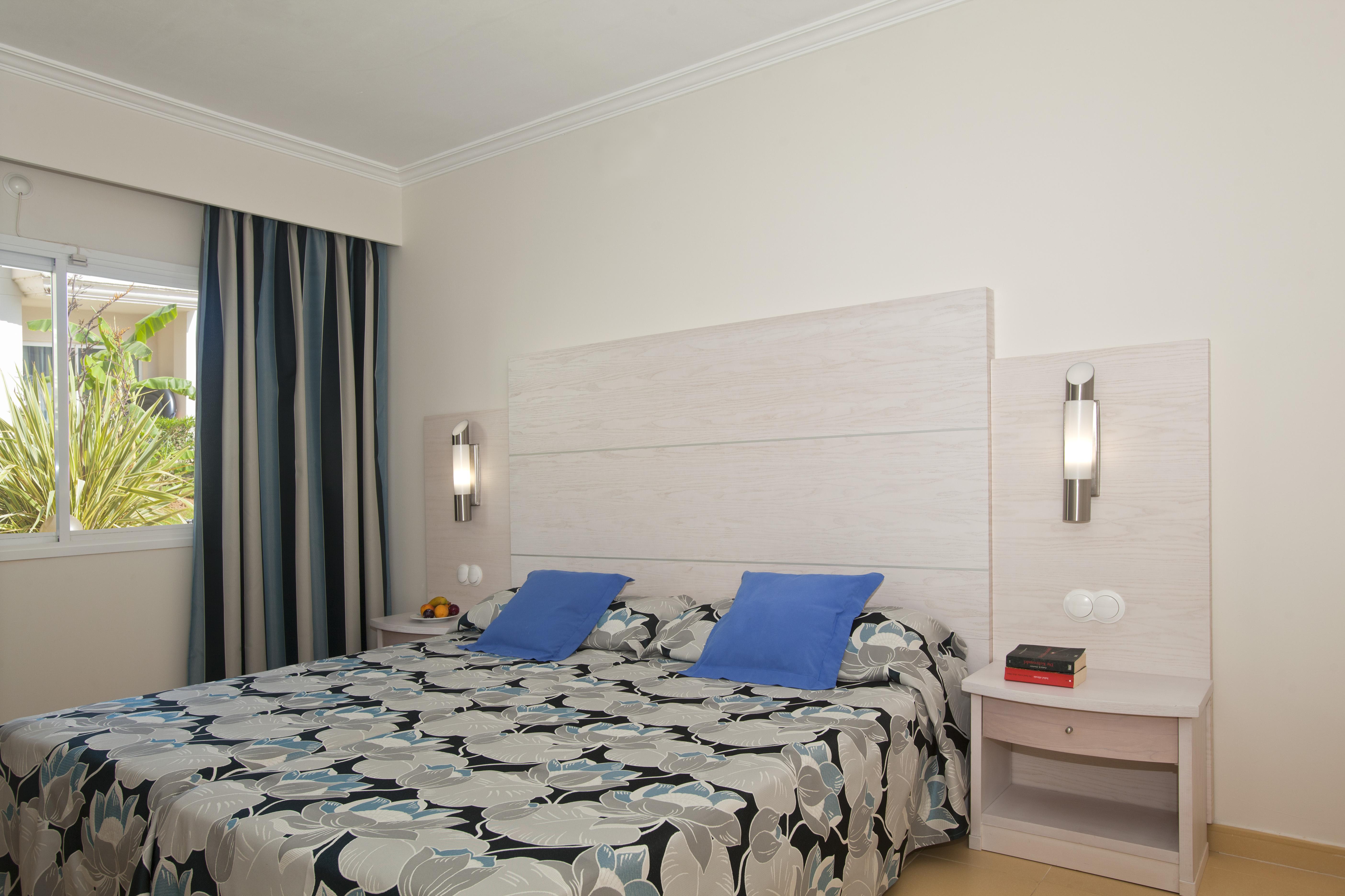 Apartahotel Isla De Cabrera 4*