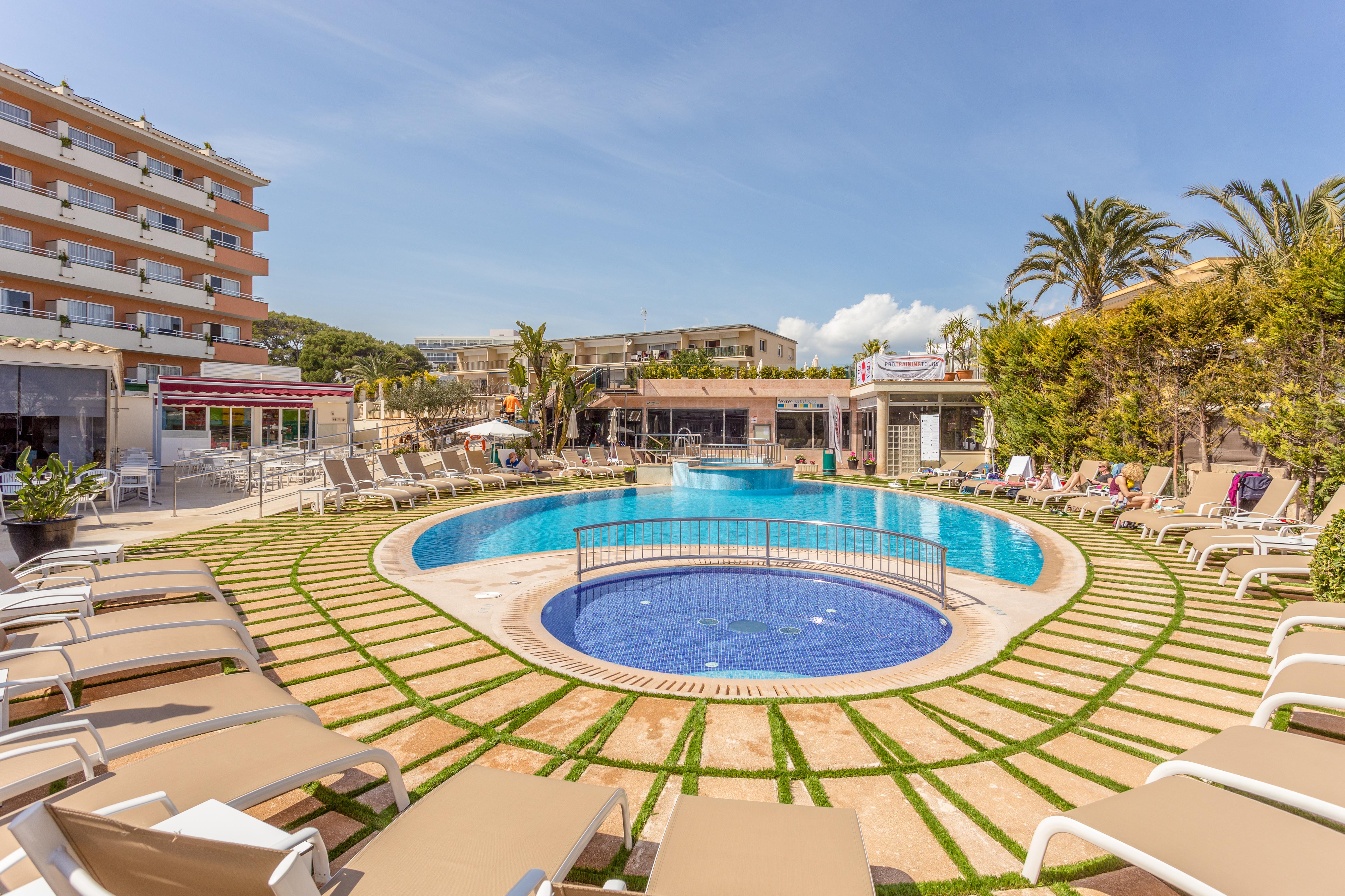 Ferrer Janeiro & Hotel 4*