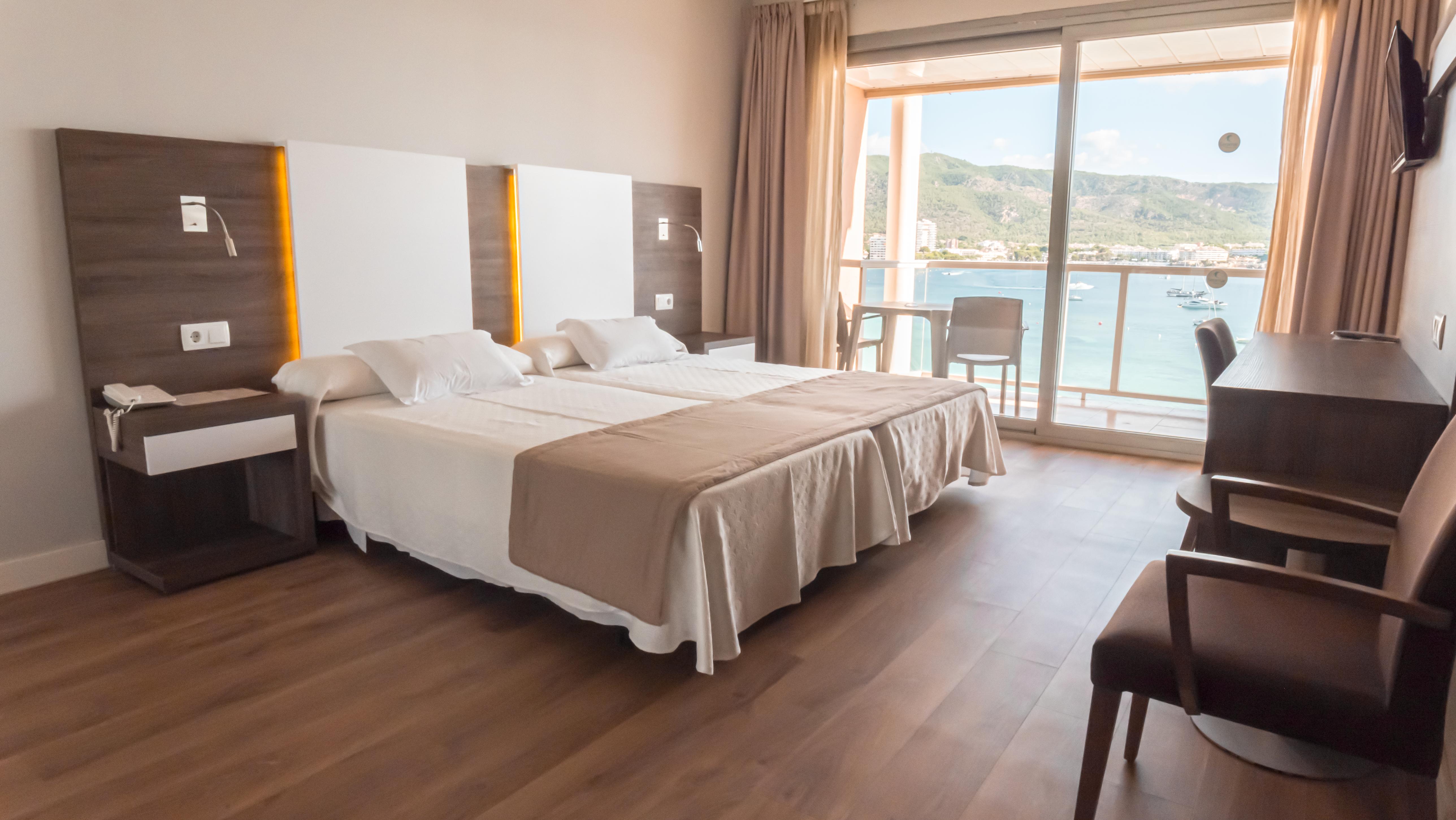 Seramar Comodoro Playa 4* Palmanova