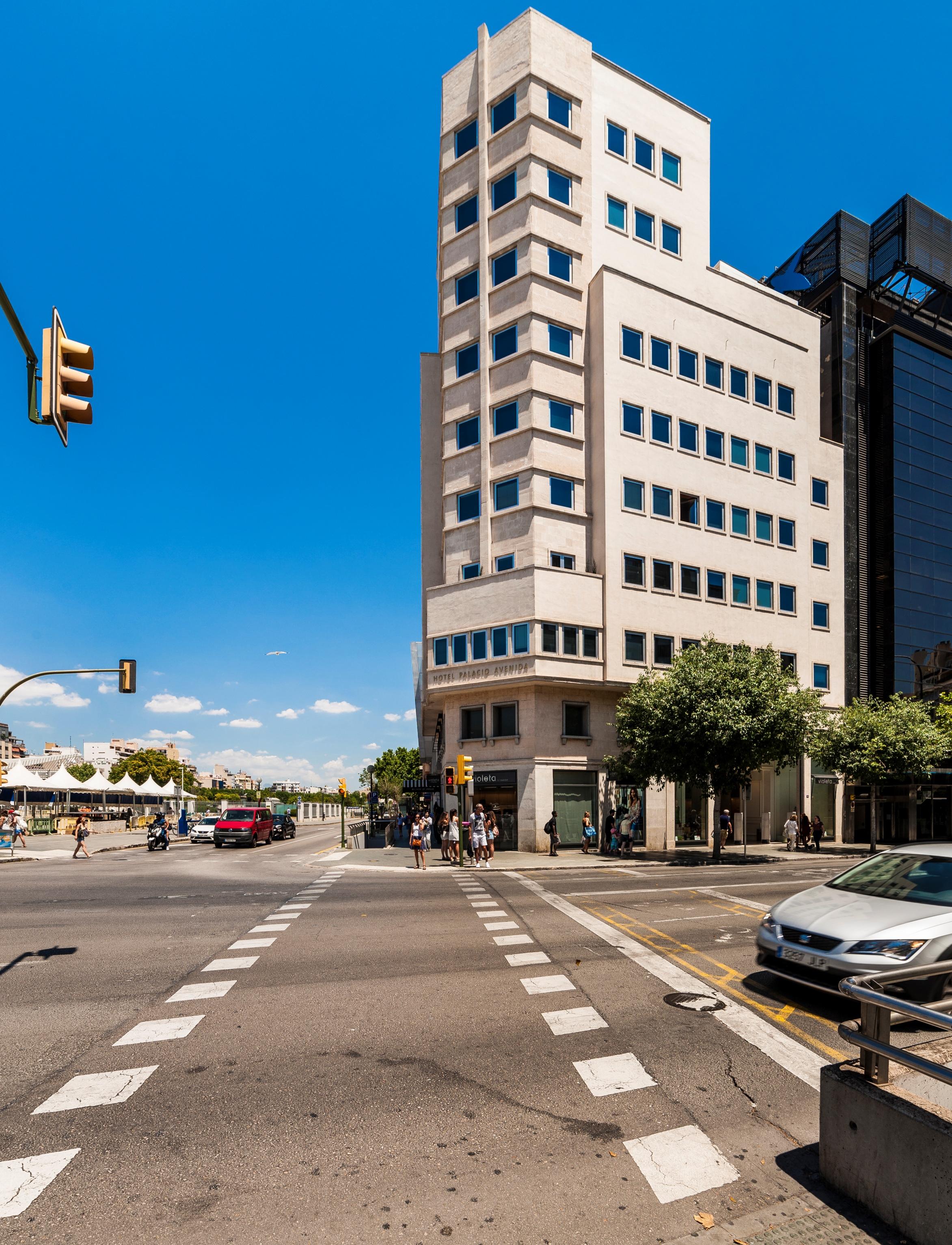 Ur Palacio Avenida