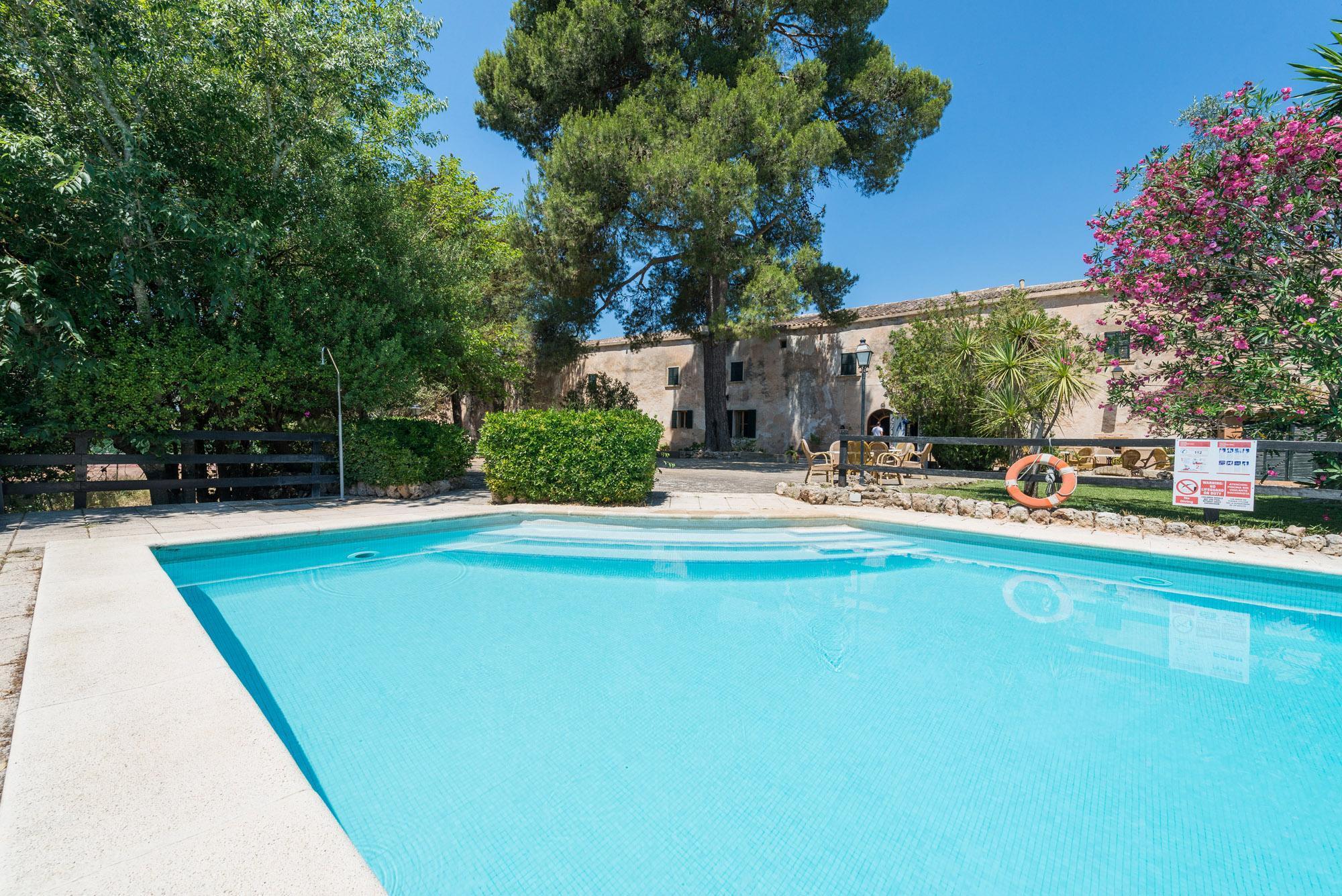 Country house Petit Rural Son Jorda *
