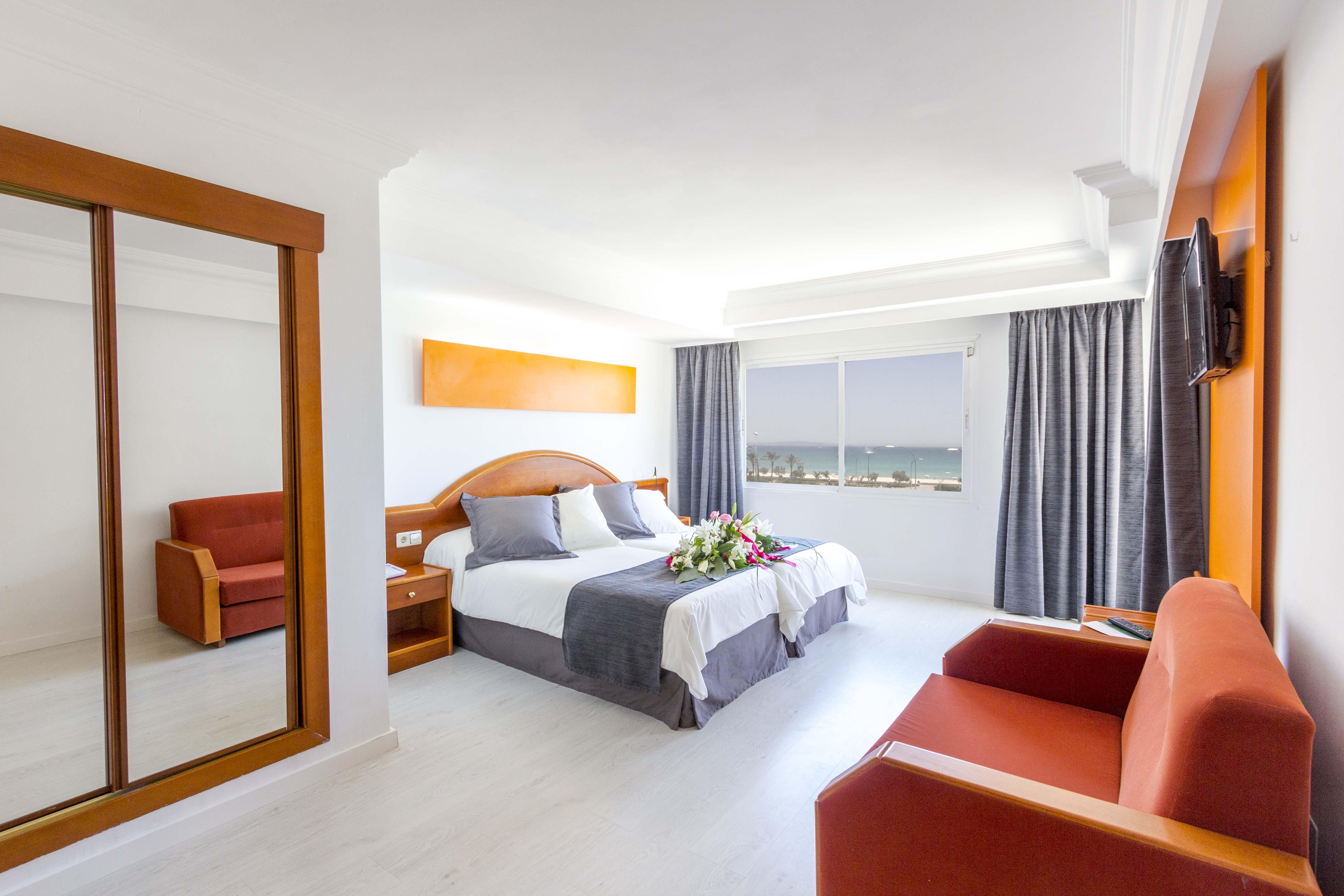 Hotel Sant Jordi 4*