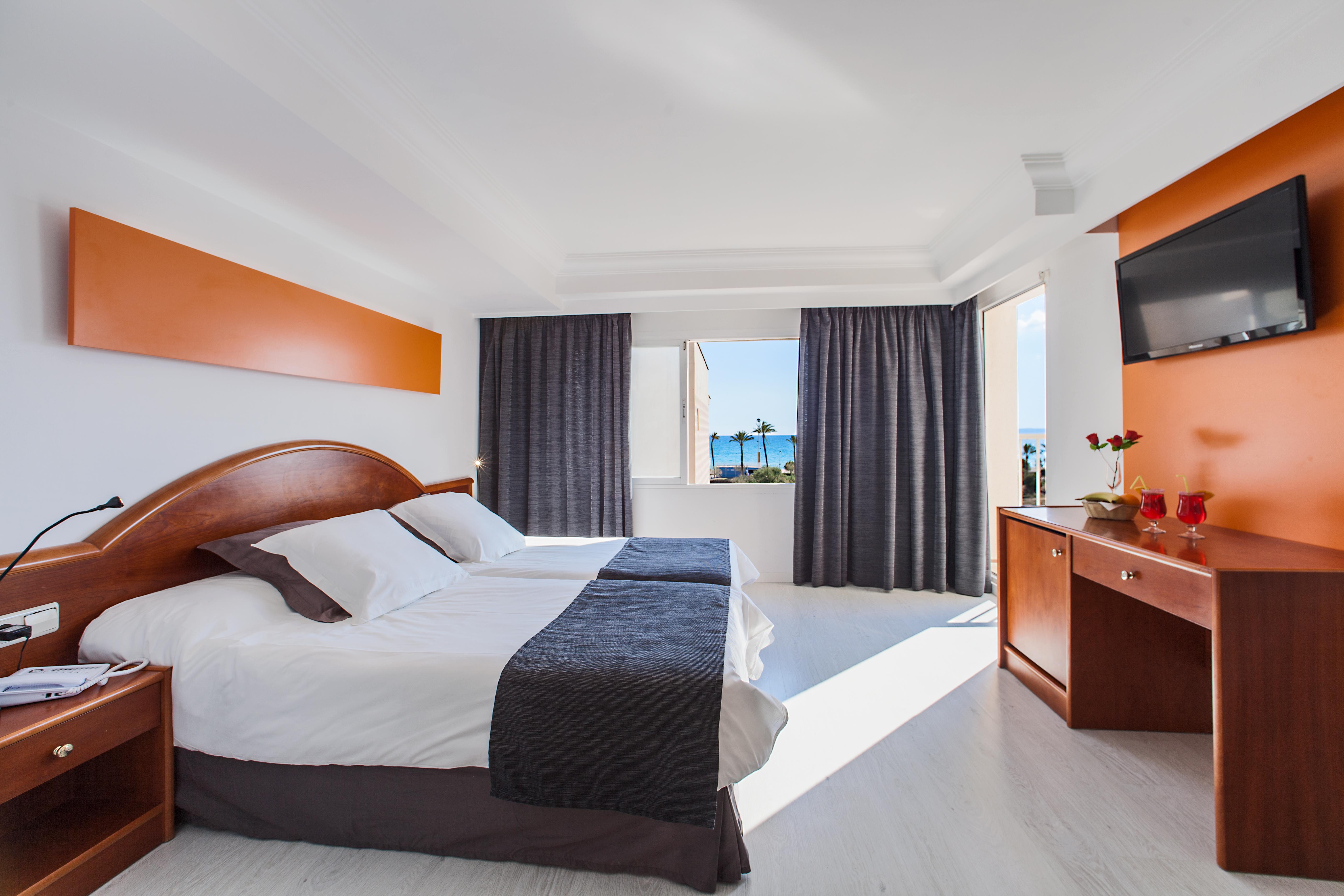 Sant Jordi Hotel