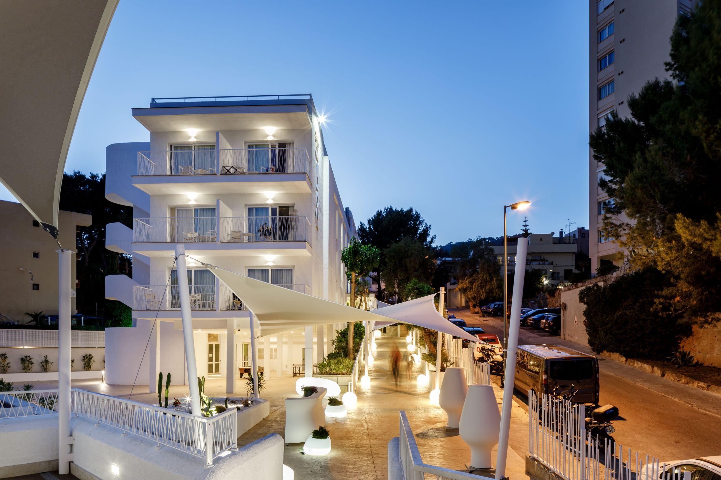 Hotel Torá