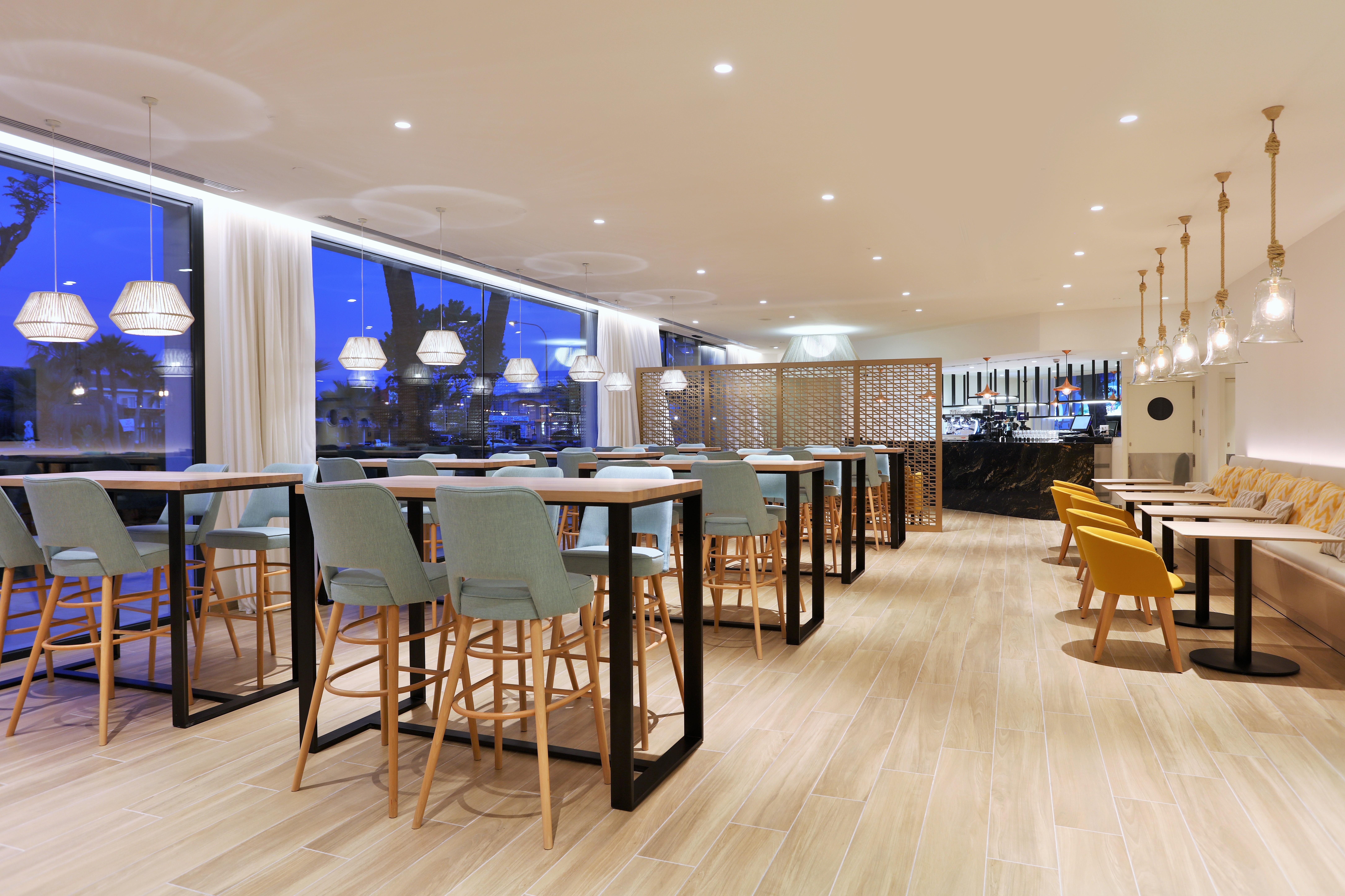 Hotel Iberostar Playa De Muro 4*