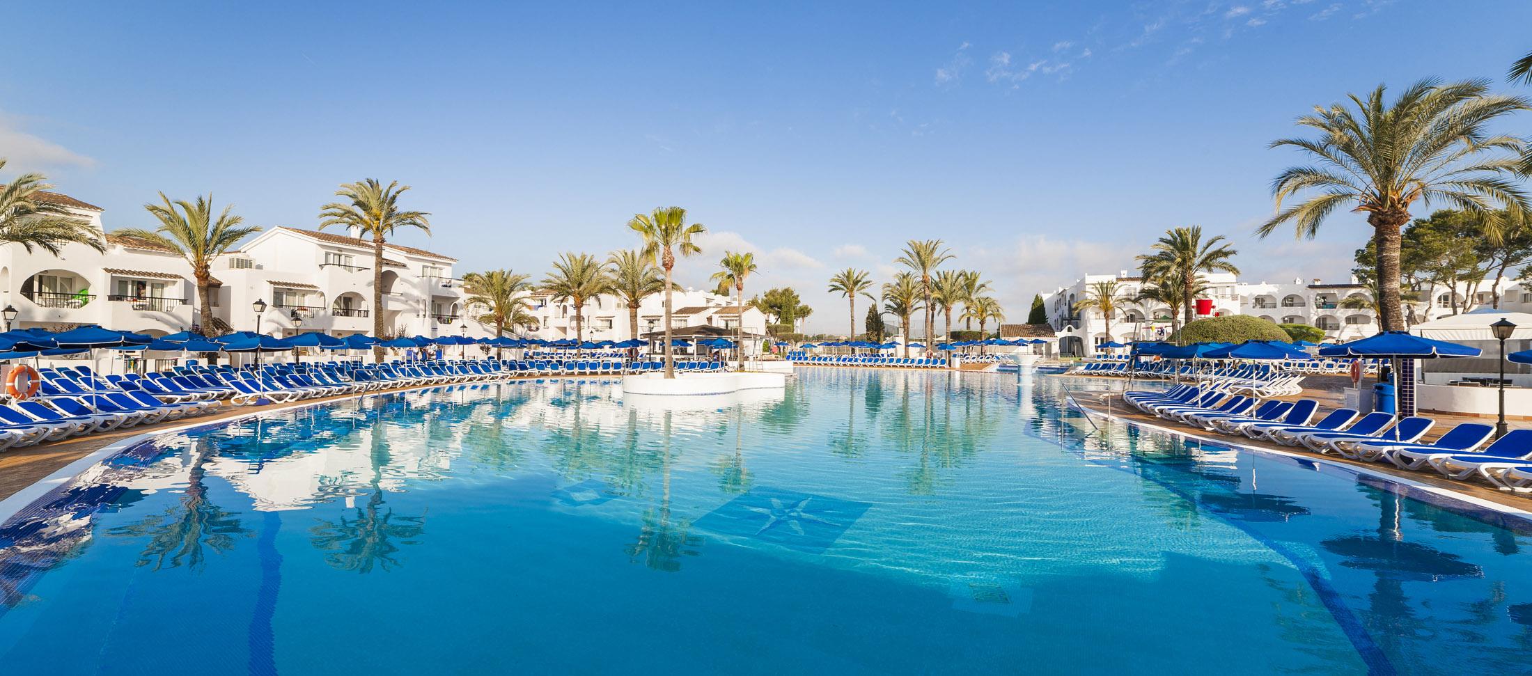 Globales Bouganvilla Apartahotel 3*