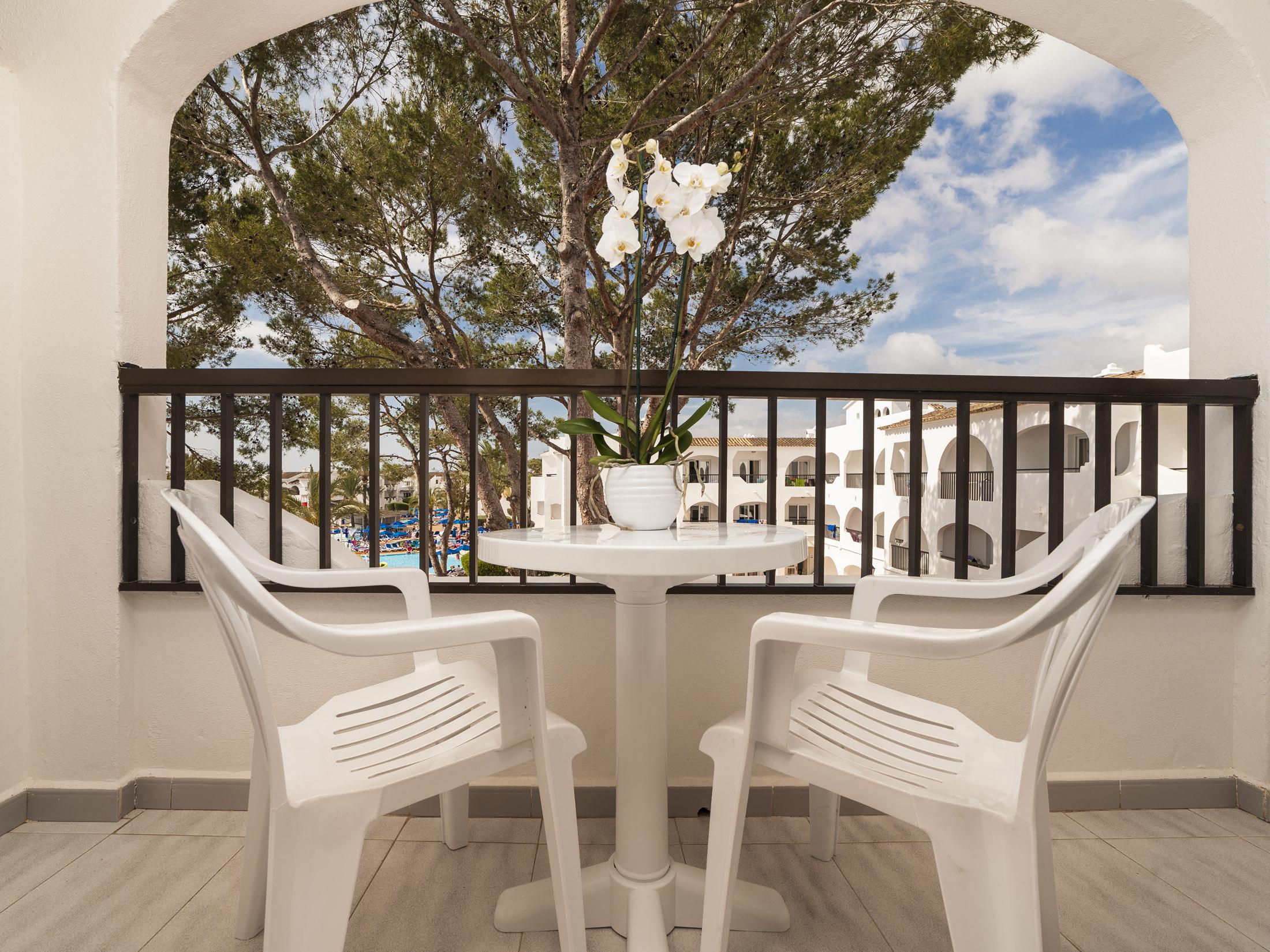 Apartahotel Globales Bouganvilla Sa Coma (Mallorca)