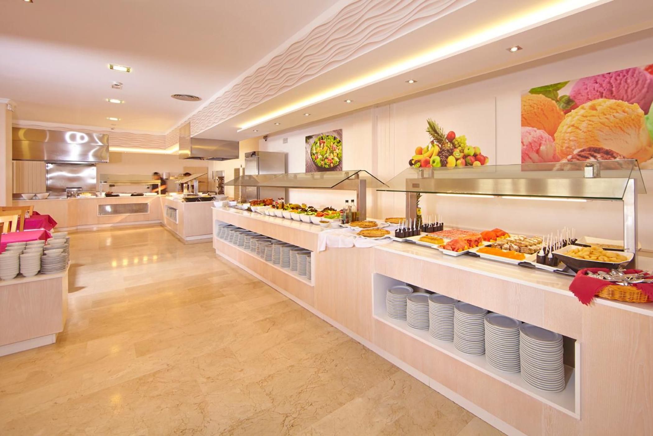 Mll Palma Bay Club Resort 3*