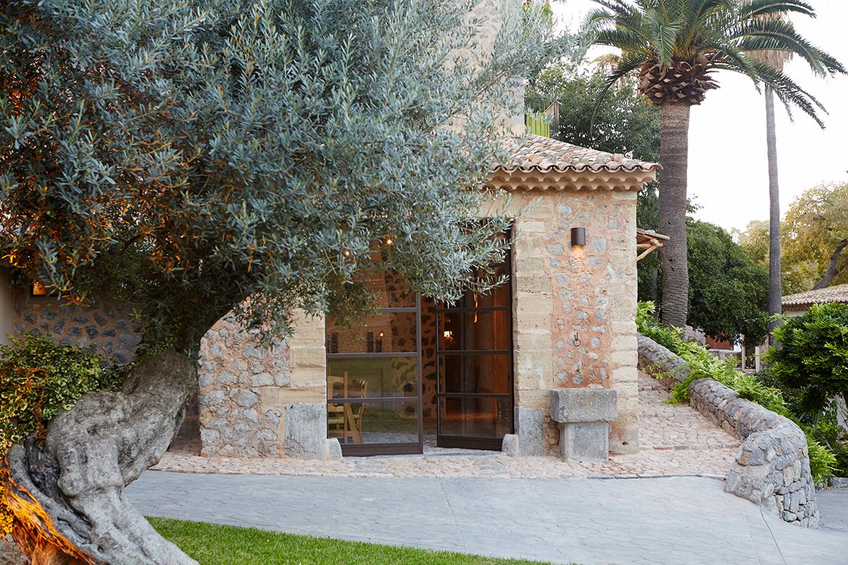 Hotel Es Port