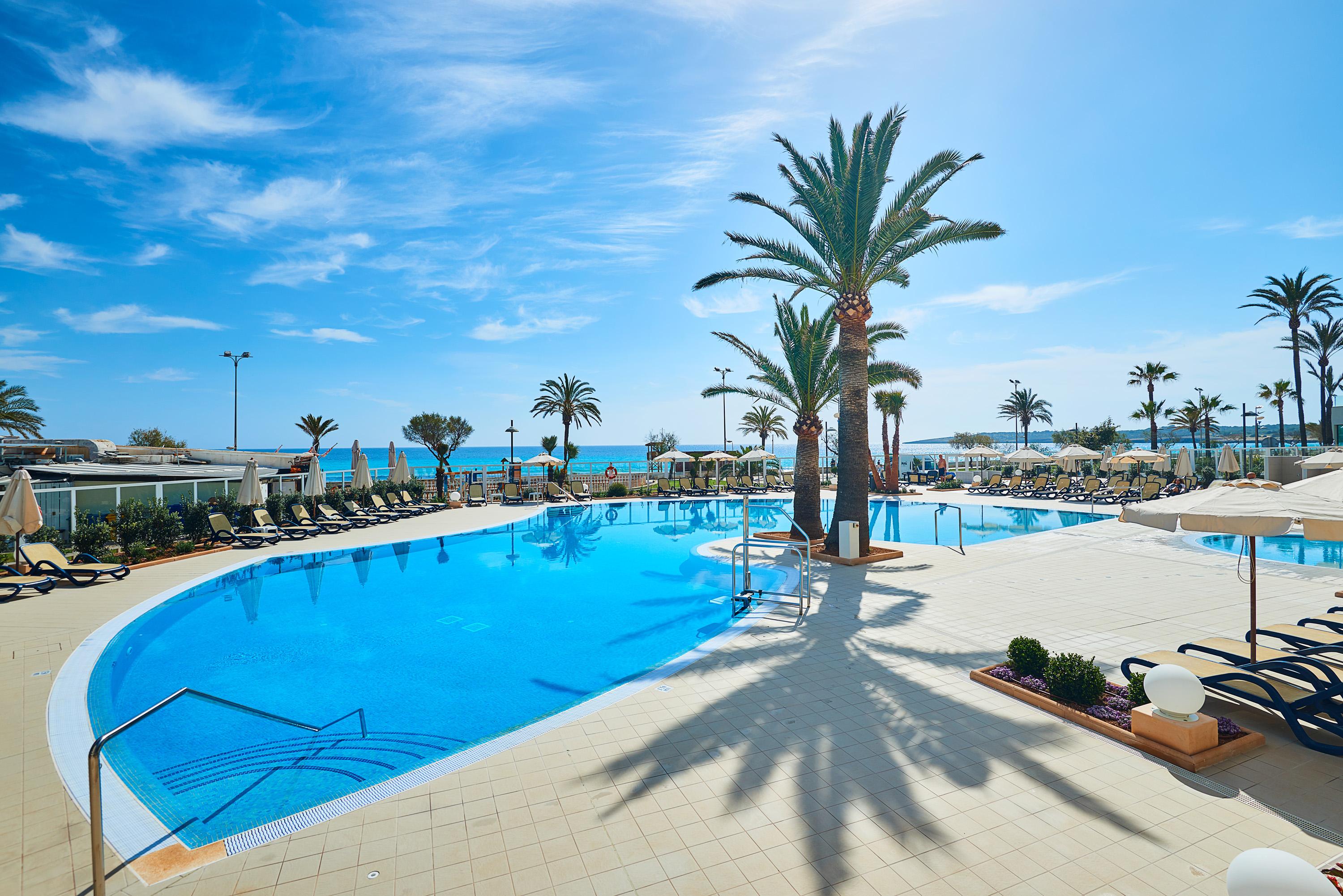 Apartahotel Hipotels Mercedes 4*