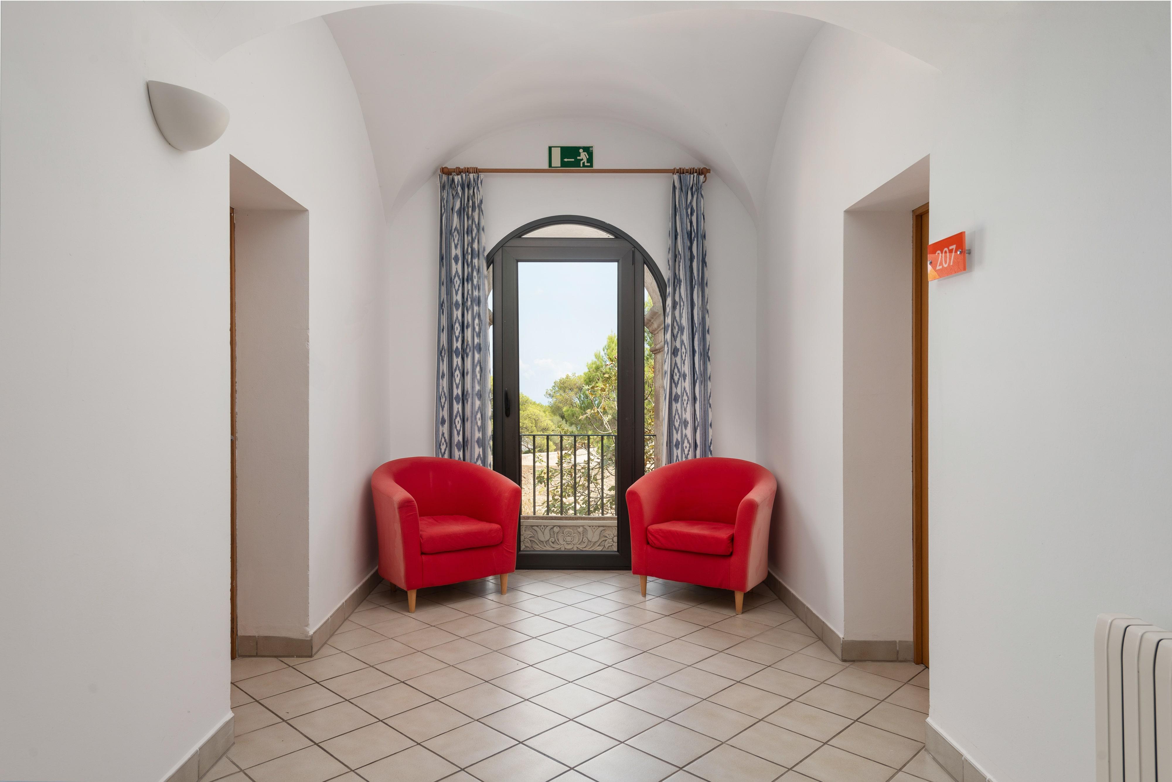 Petit Hostatgeria Sant Salvador Hotel 3*