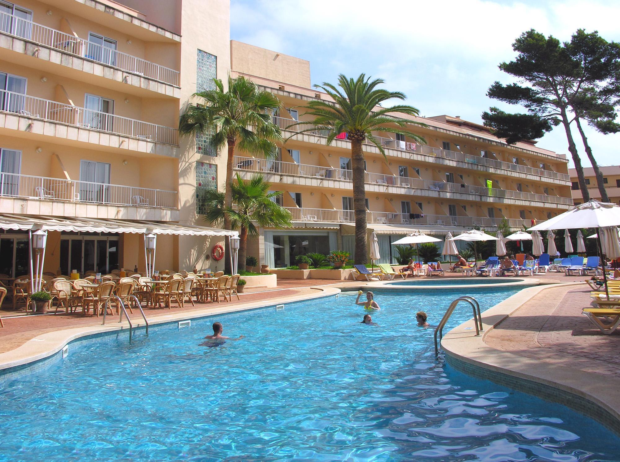 O7 Alondra 3* Cala Ratjada (Mallorca)