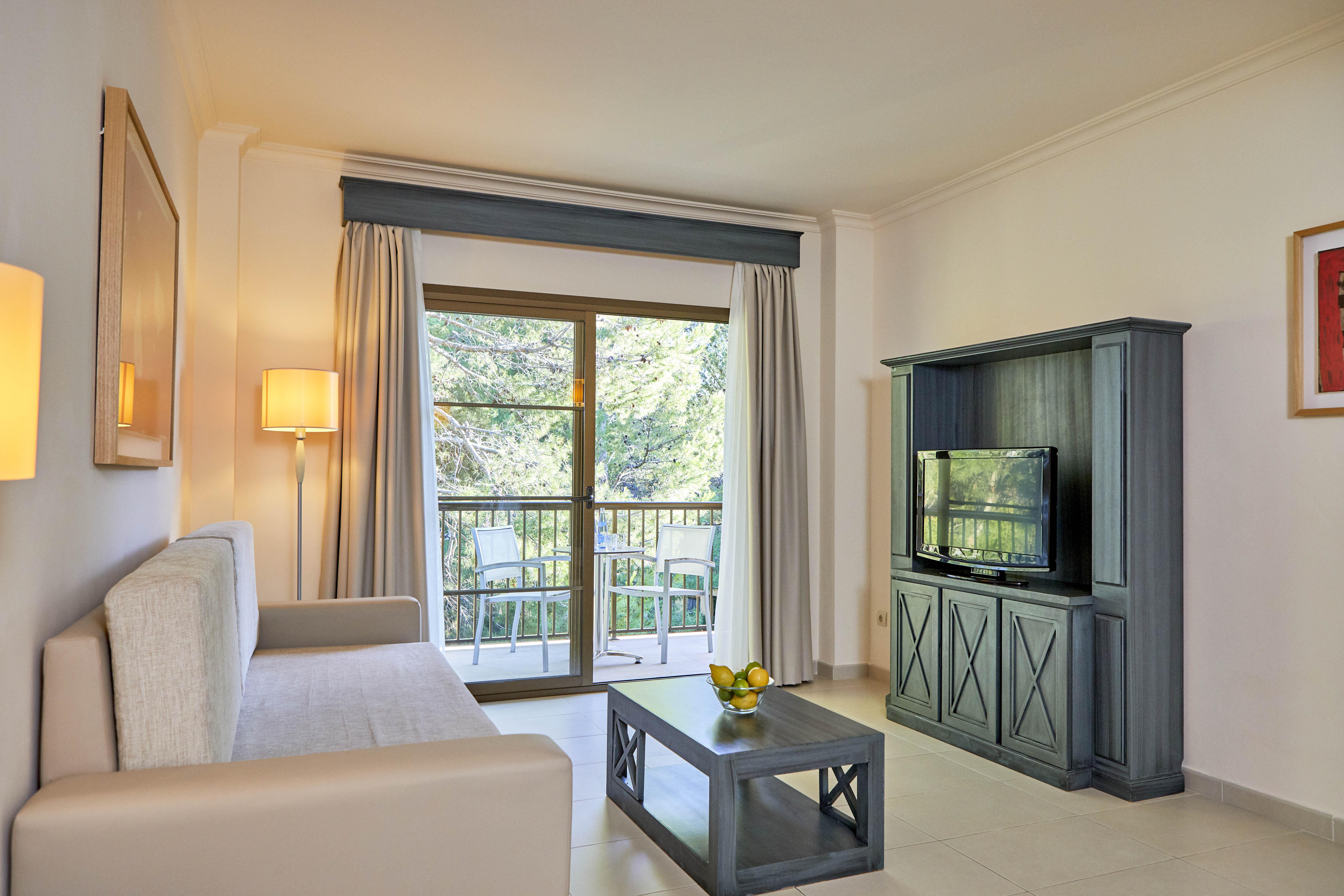 Zafiro Aparthotel