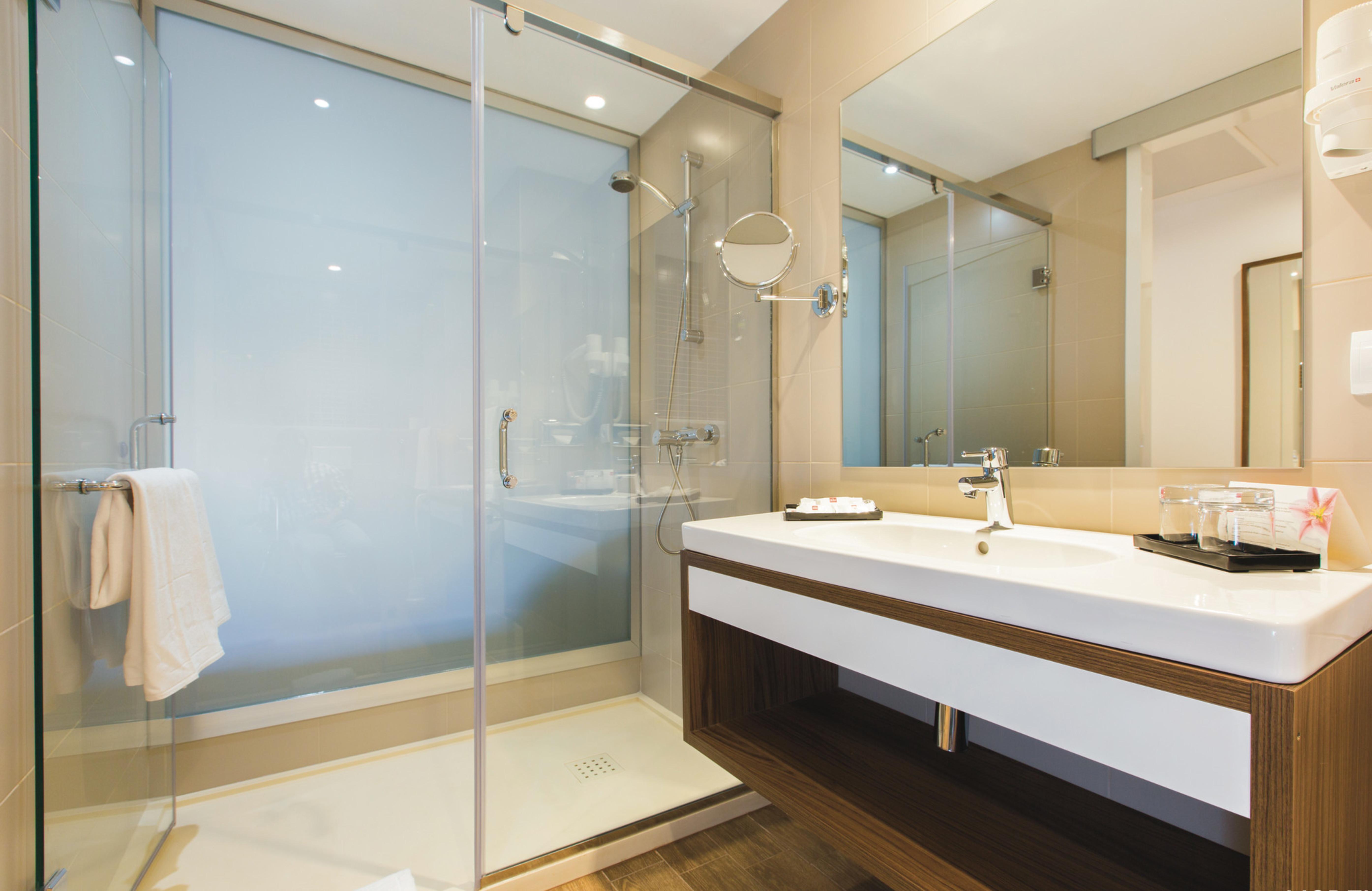 Riu Bravo Hotel 4*