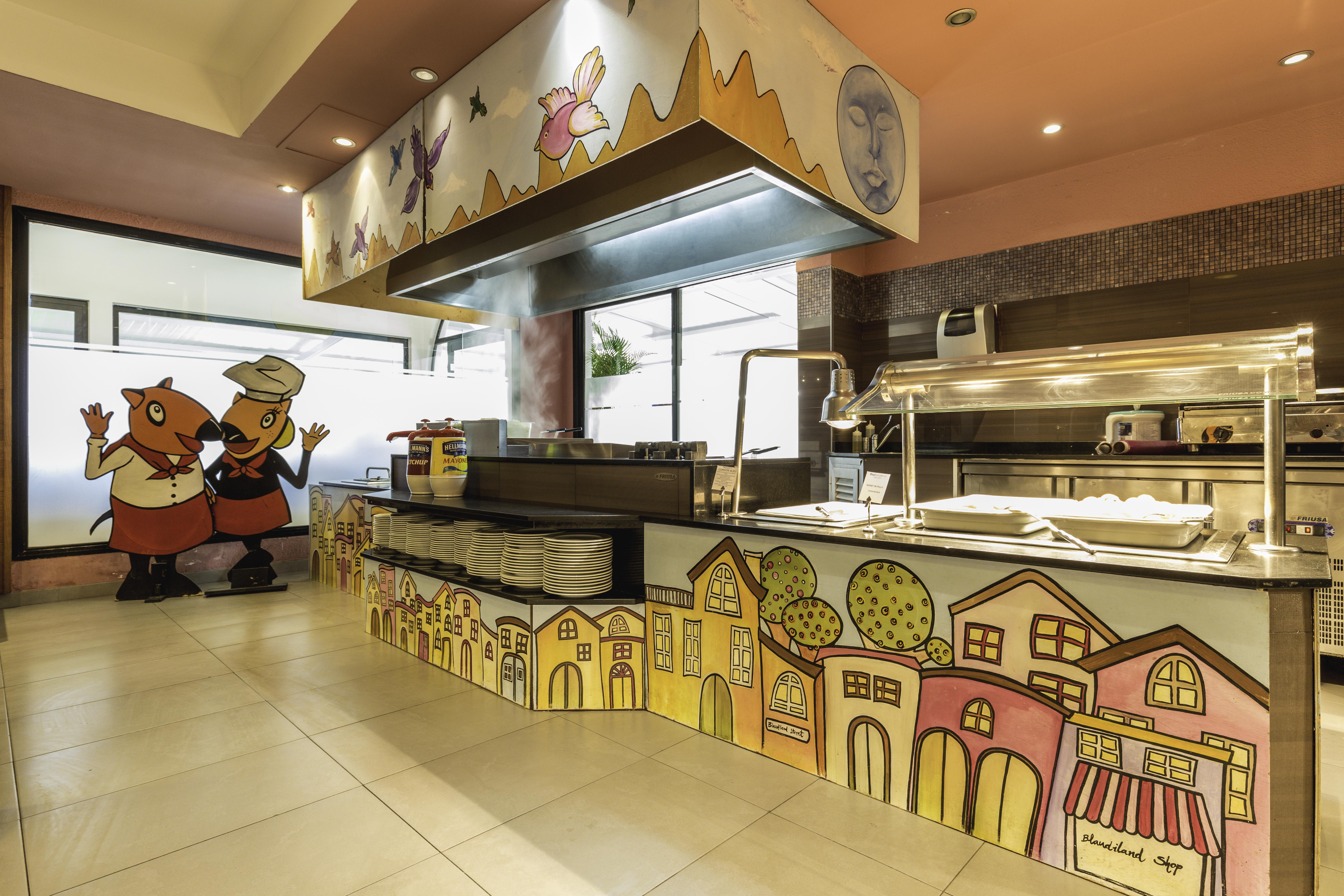 Blau Punta Reina Family Hotel