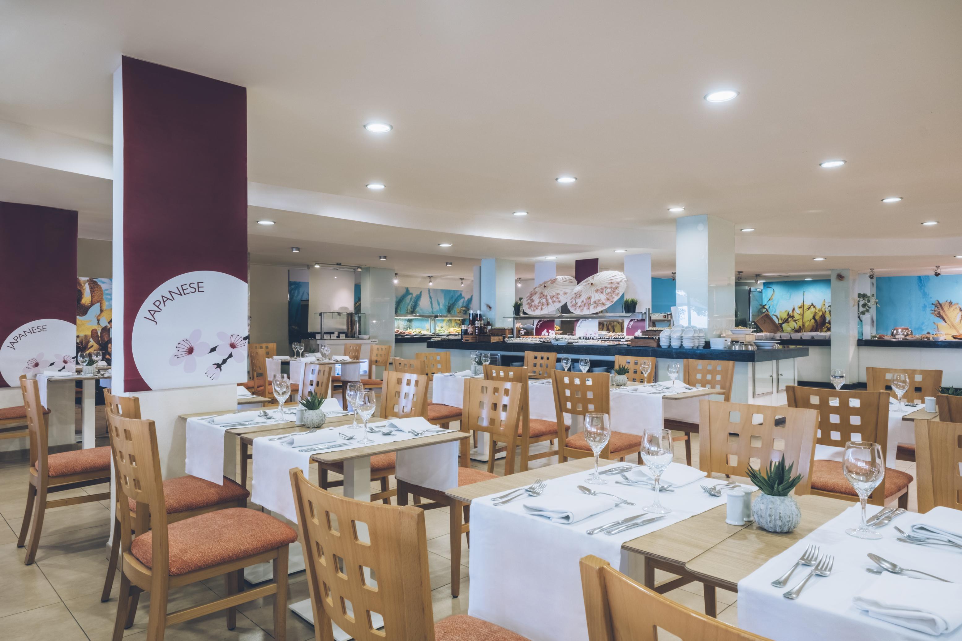 Iberostar Pinos Park Hotel 4*