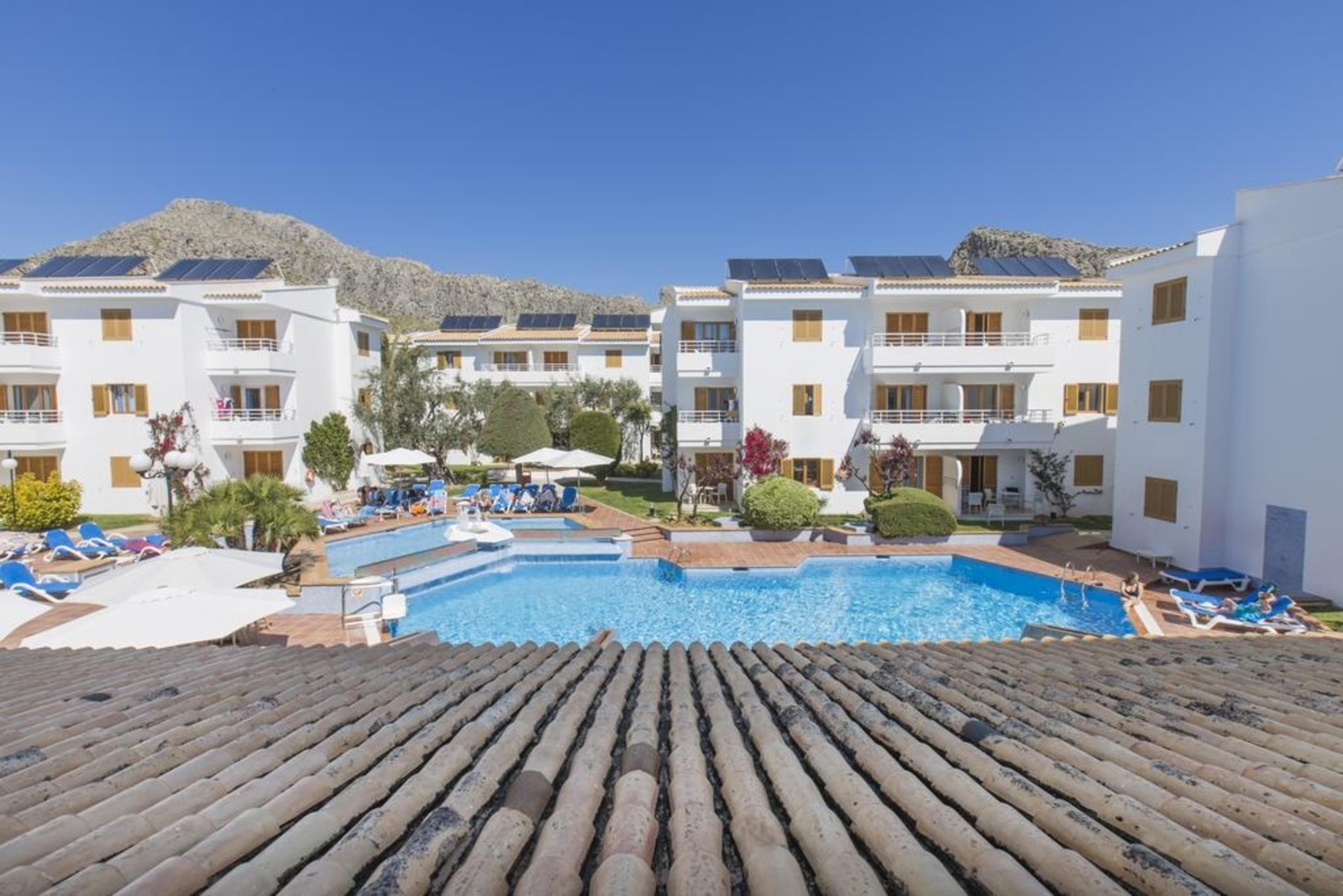 Apartahotel Flora 3*