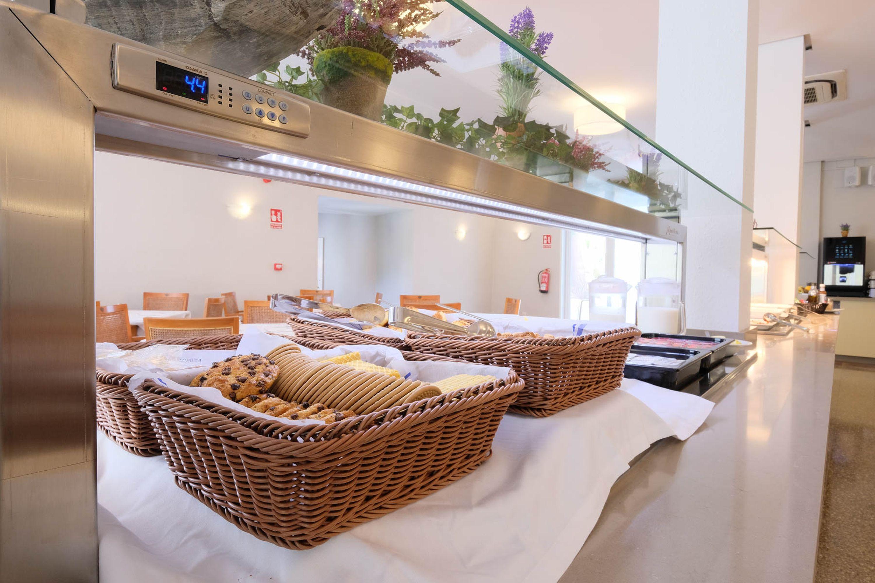 Azuline Garden Hotel 3*