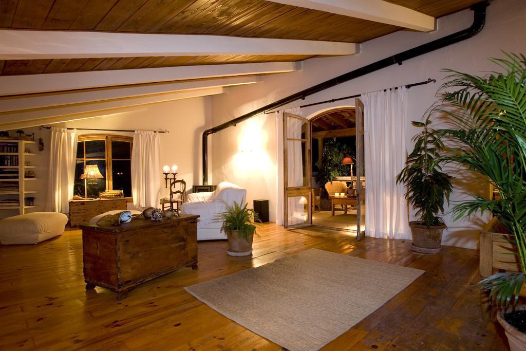 Hotel Rural Nou Dalt Muntanya 3*