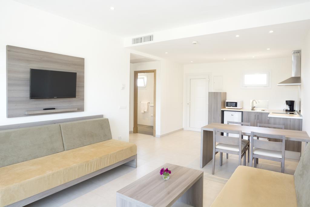 Apartamento Cabot Tres Torres *