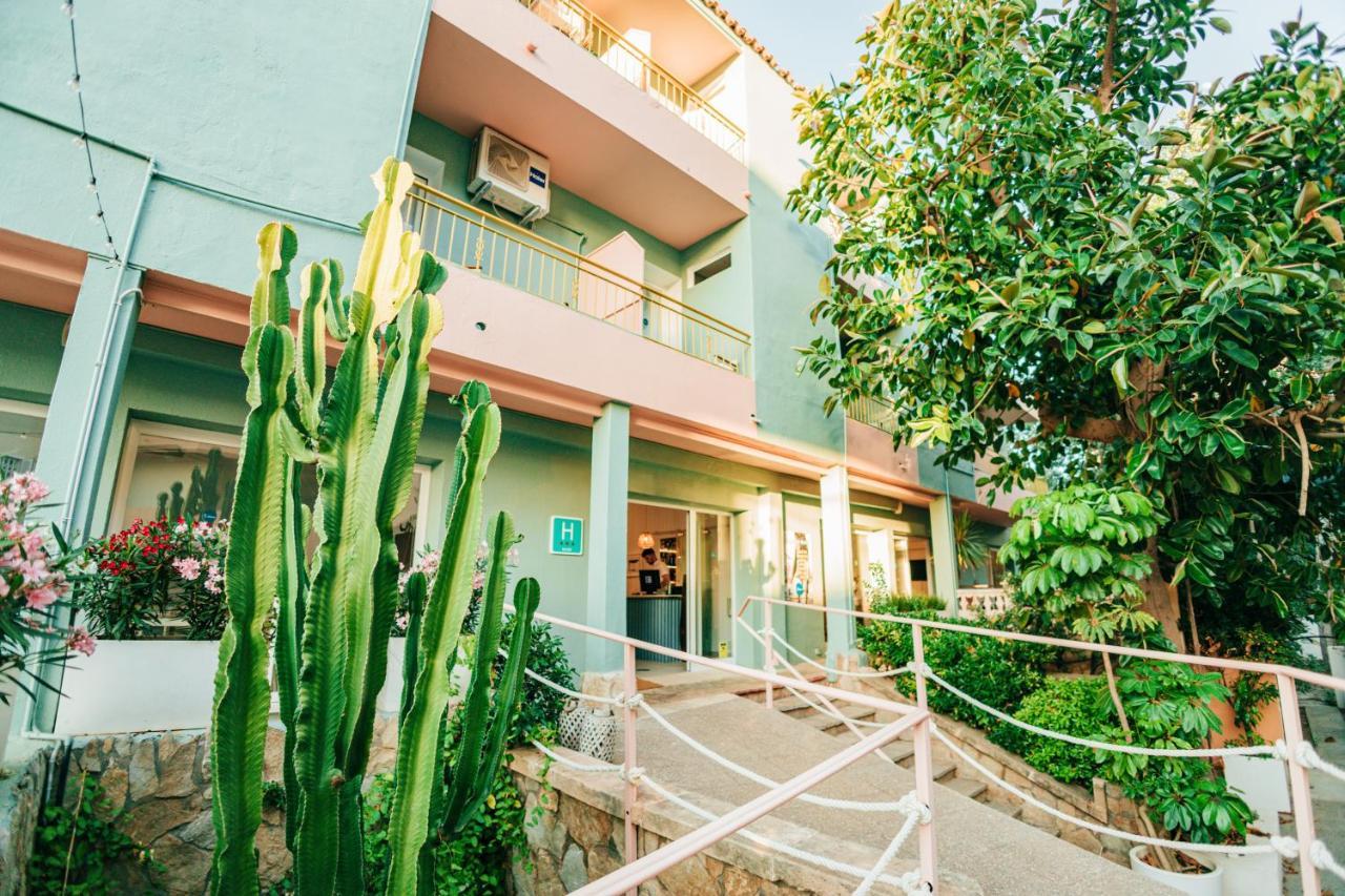Hotel 4u Miranda - Adults Only 3*