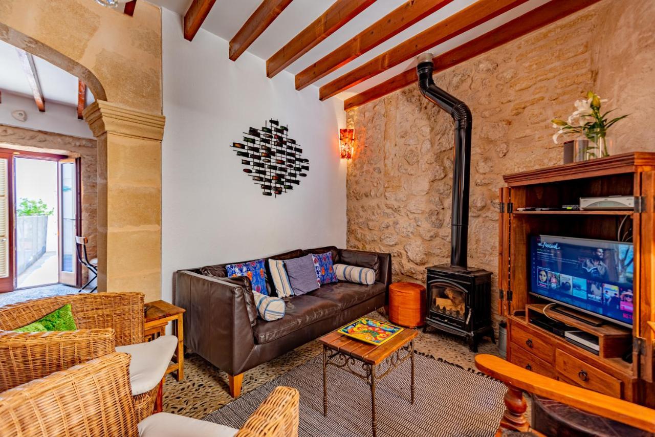 Villa Albuqassim A Modern Townhouse In Pollensa, With Heated Pool *