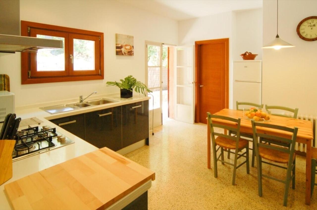 Borrassa Villa *
