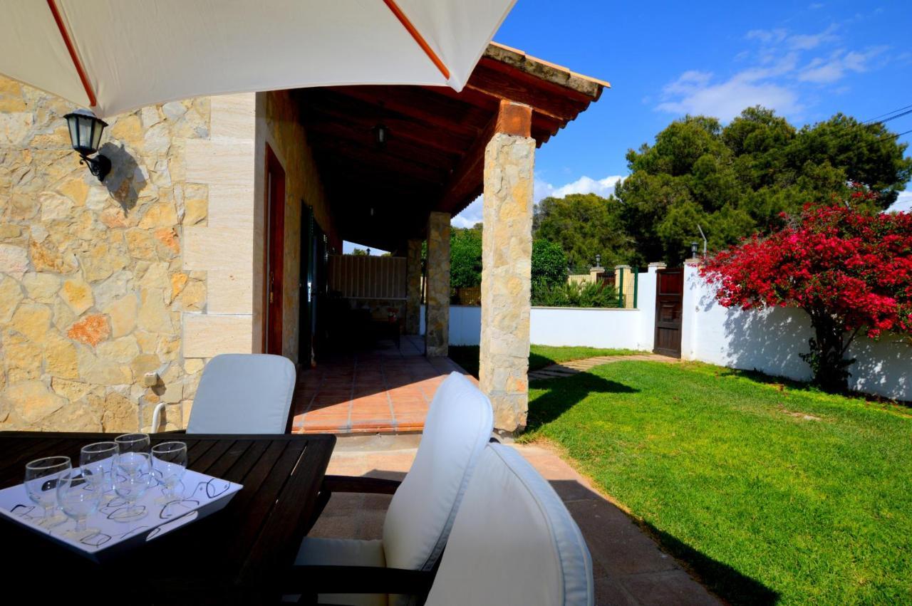 Chalet Bonito Chalet Con Piscina Cerca Del Mar *