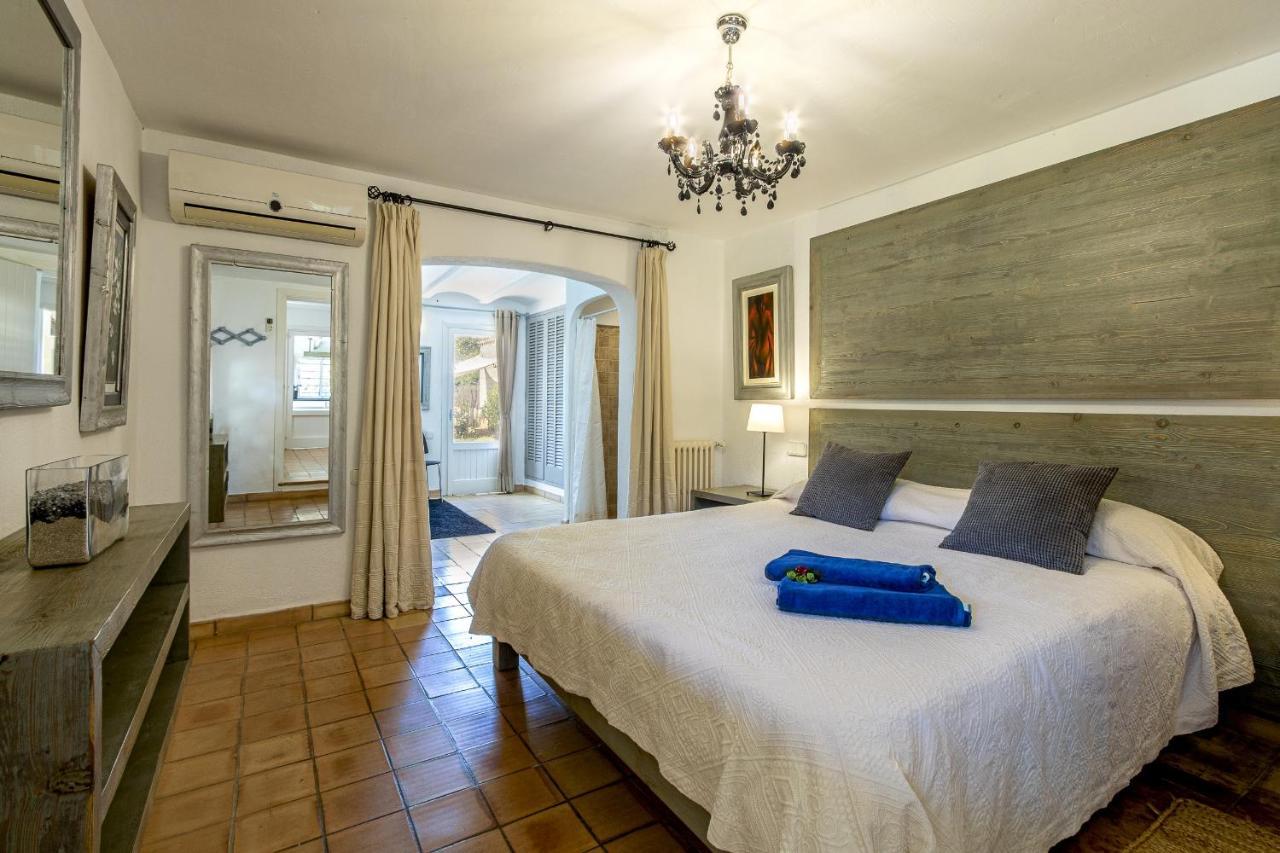 Villa La Vinyeta By Homevillas360