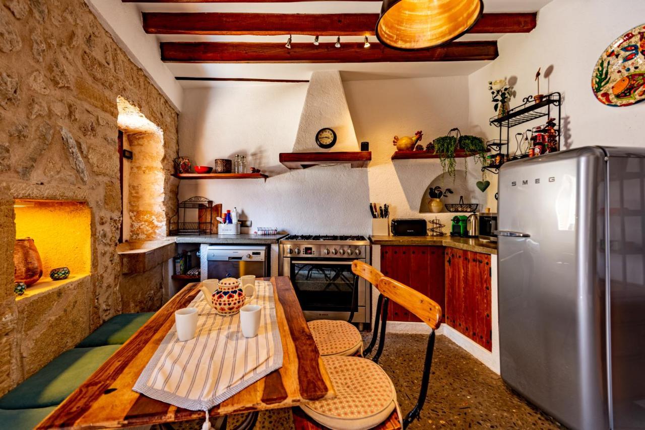 Villa Albuqassim A Modern Townhouse In Pollensa, With Heated Pool Pollensa