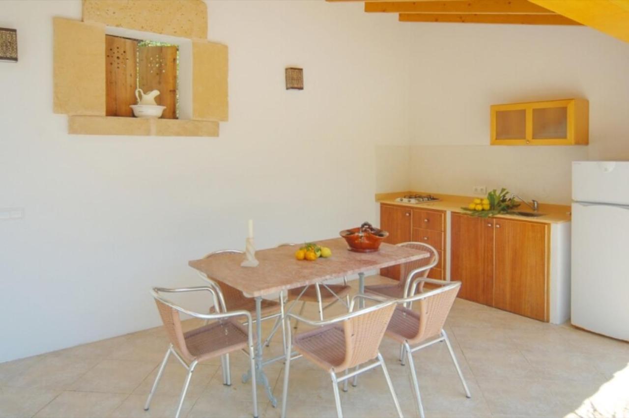 Borrassa Villa *