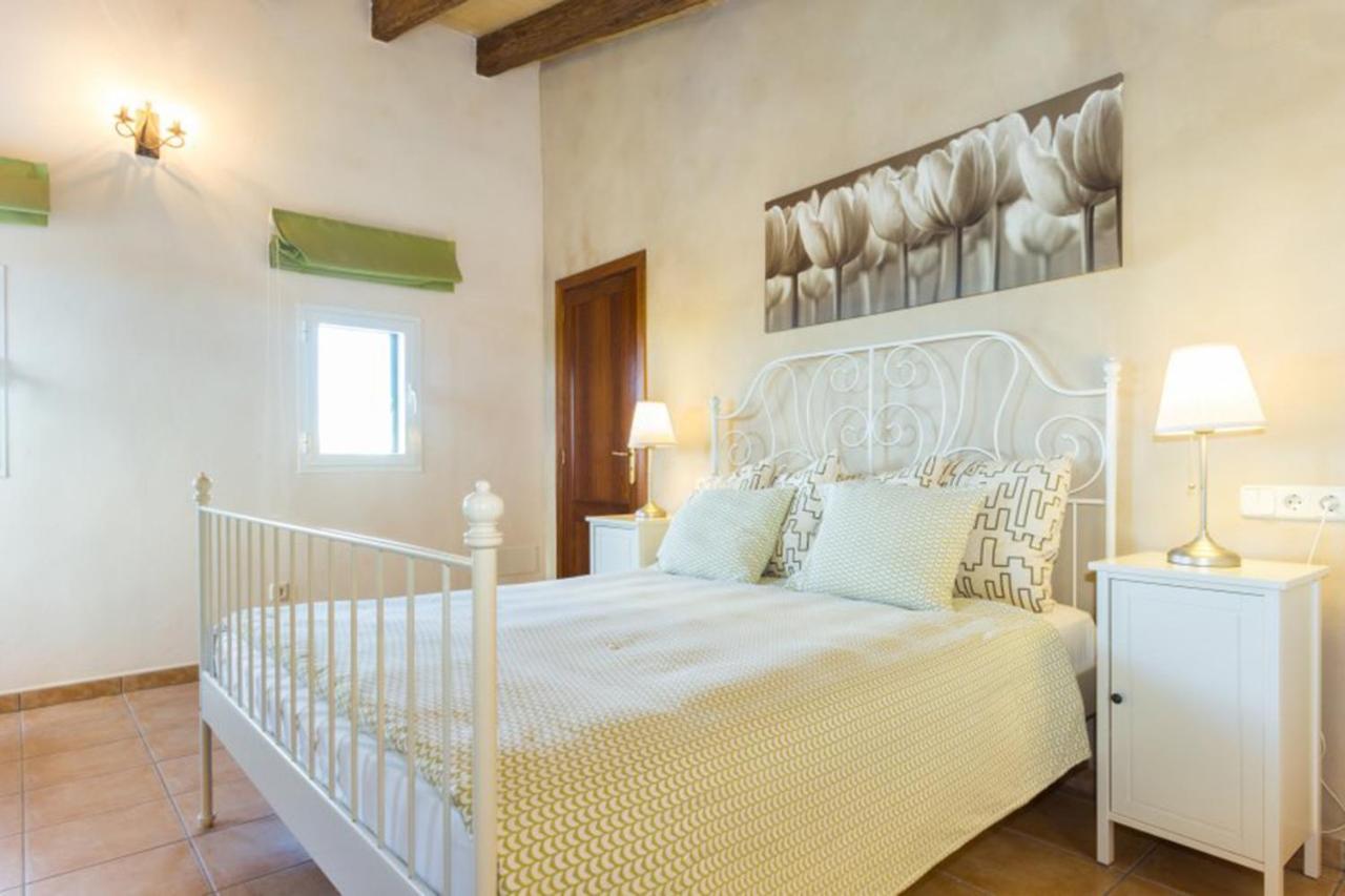 Chalet Son Pere By Slow Cas Concos