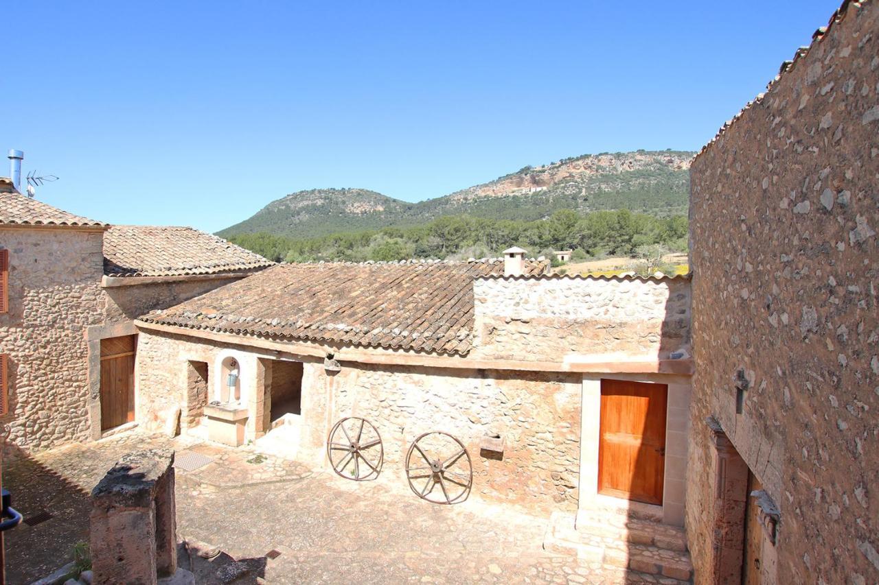 Chalet Son Pons By Slow