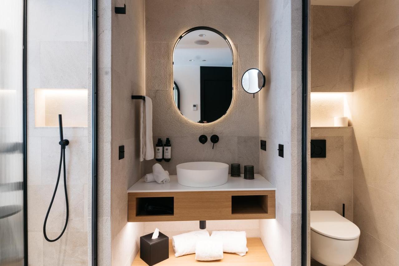Hotel Boutique Petit Montisión 4*