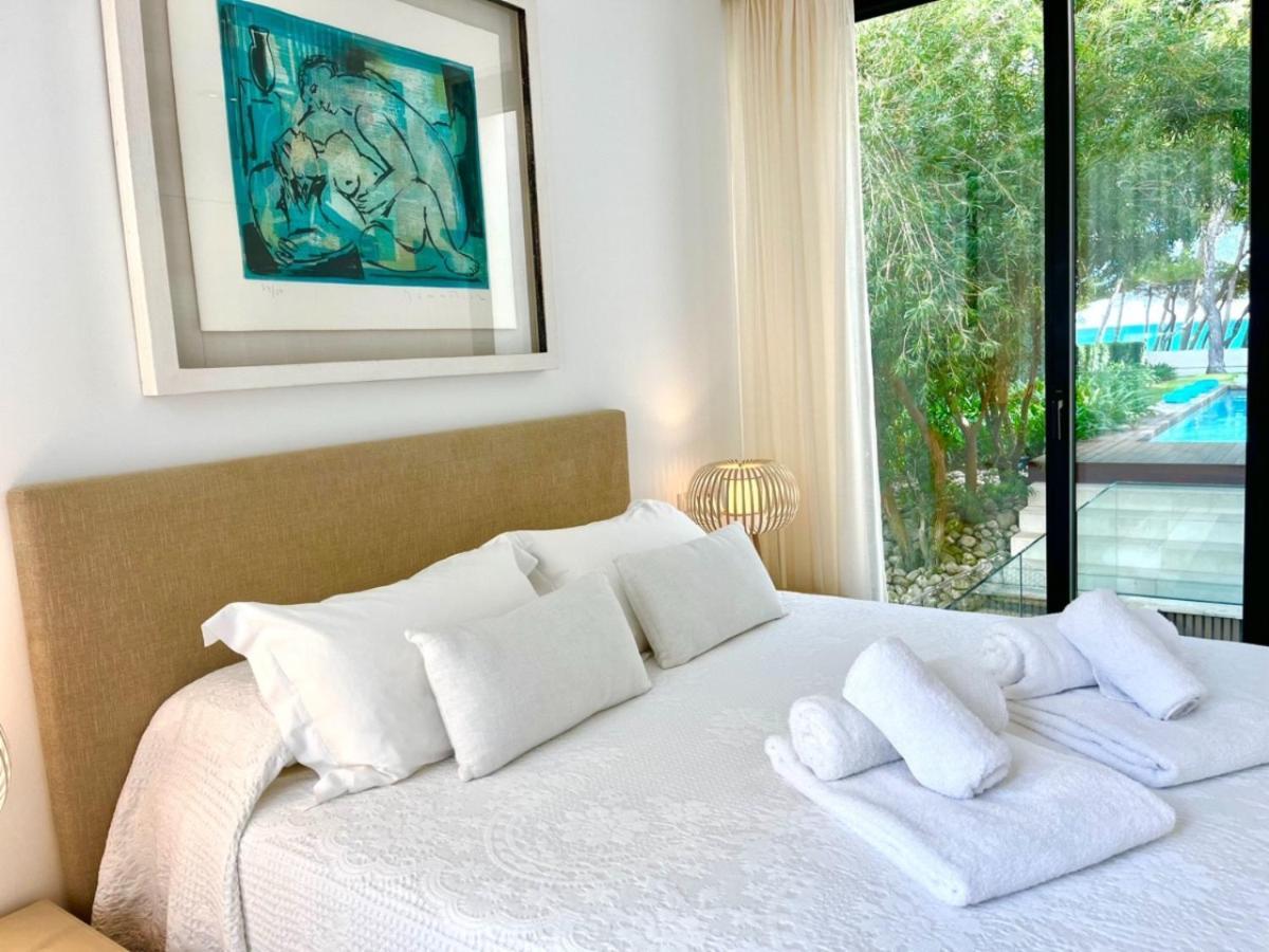 Luxury Con Piscina,primera Línea De Playa Apartamento *