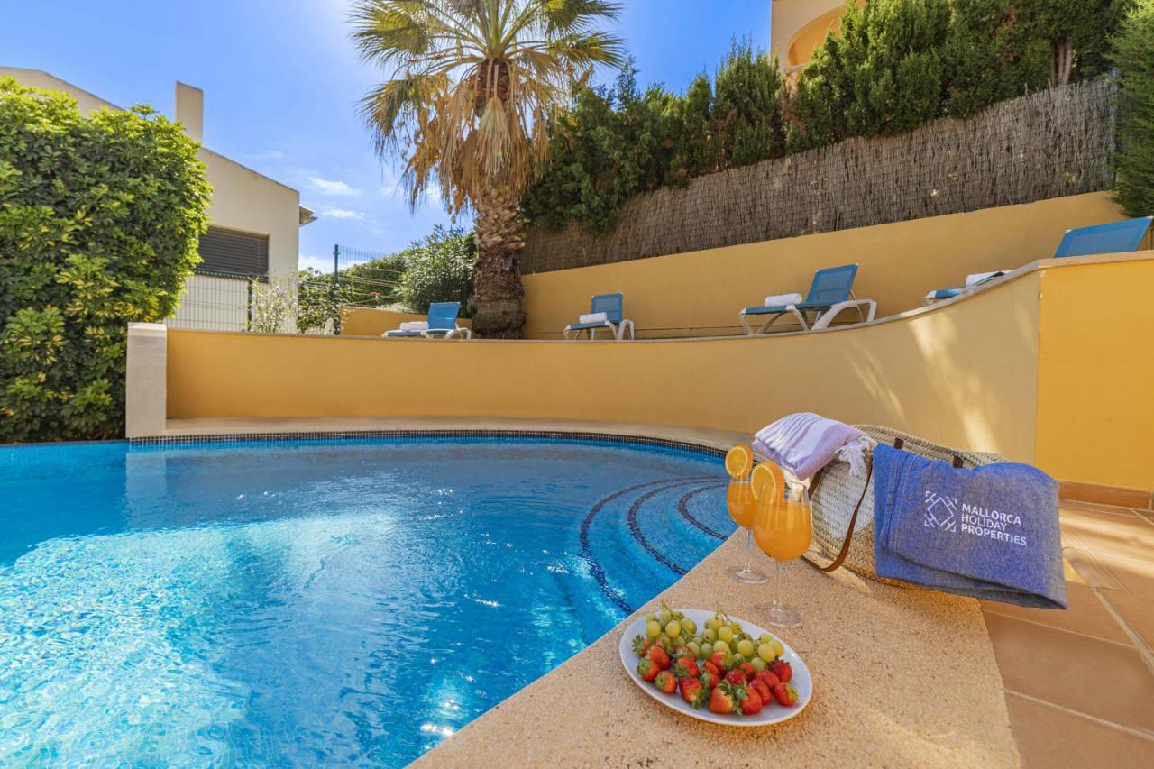 Arata Villa Alcanada
