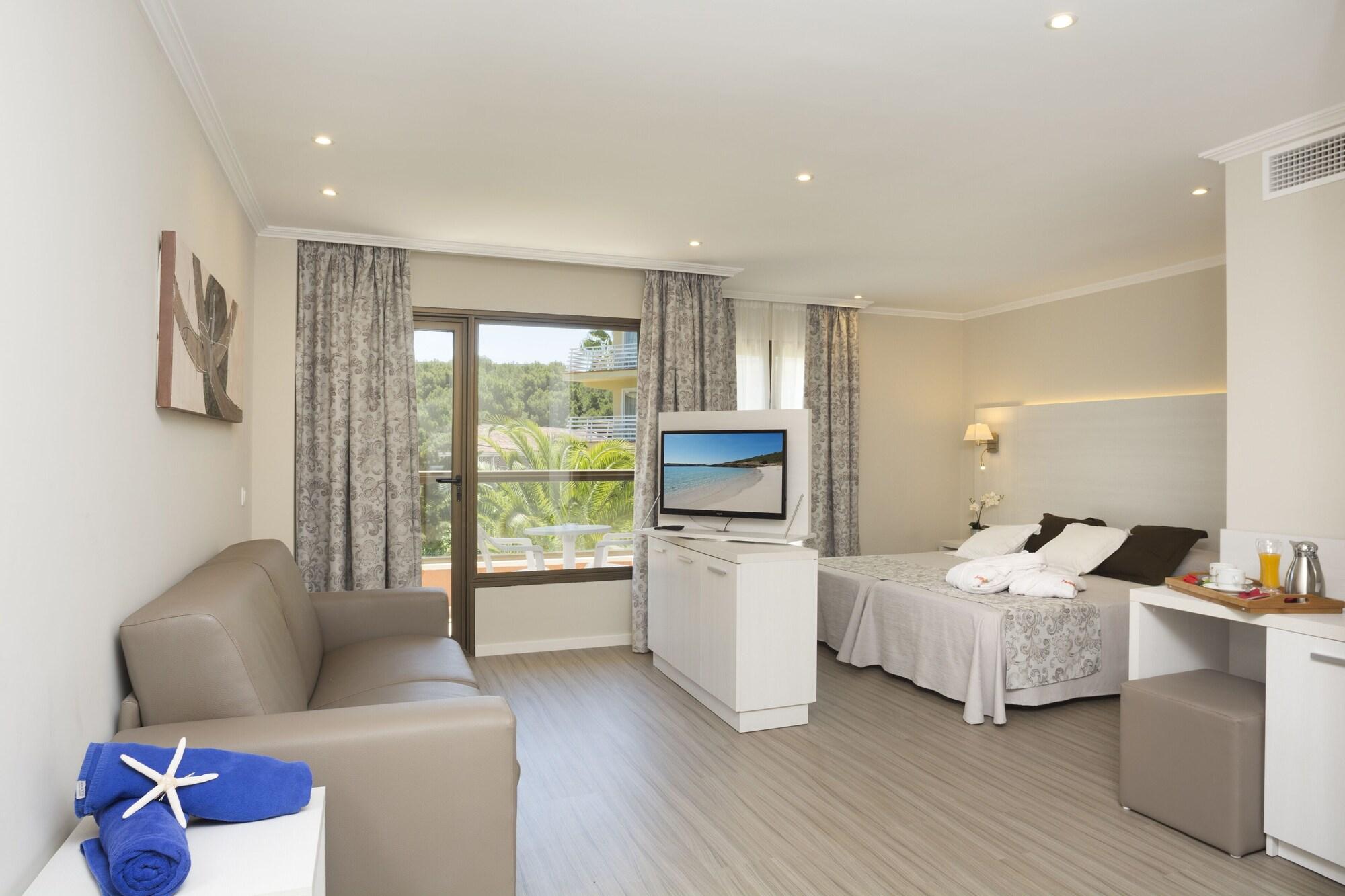 Hotel Hsm Madrigal 4*