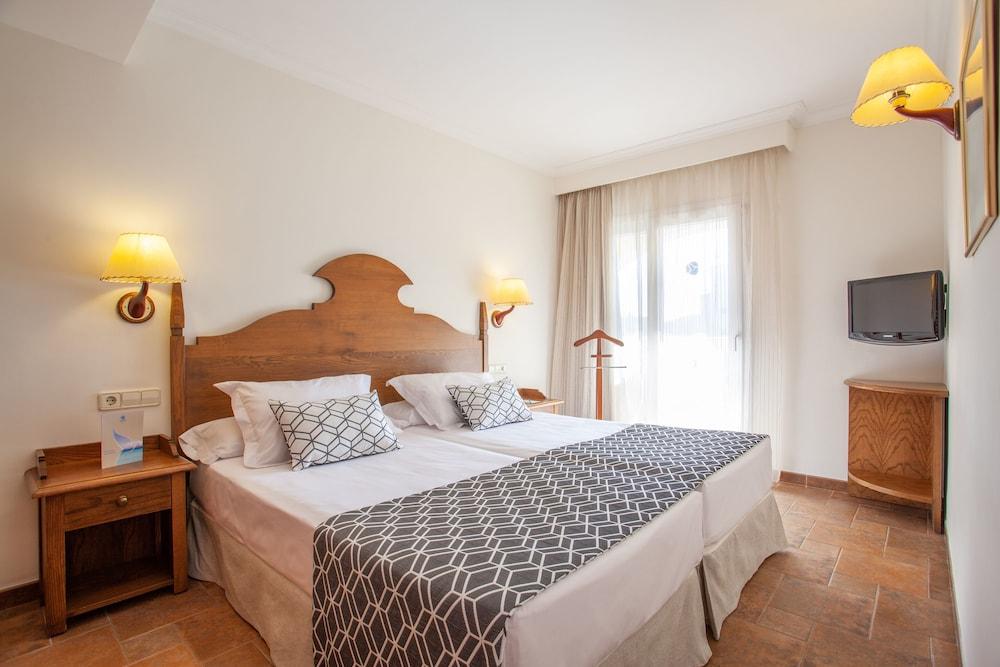 Apartahotel Grupotel Nilo & 4*