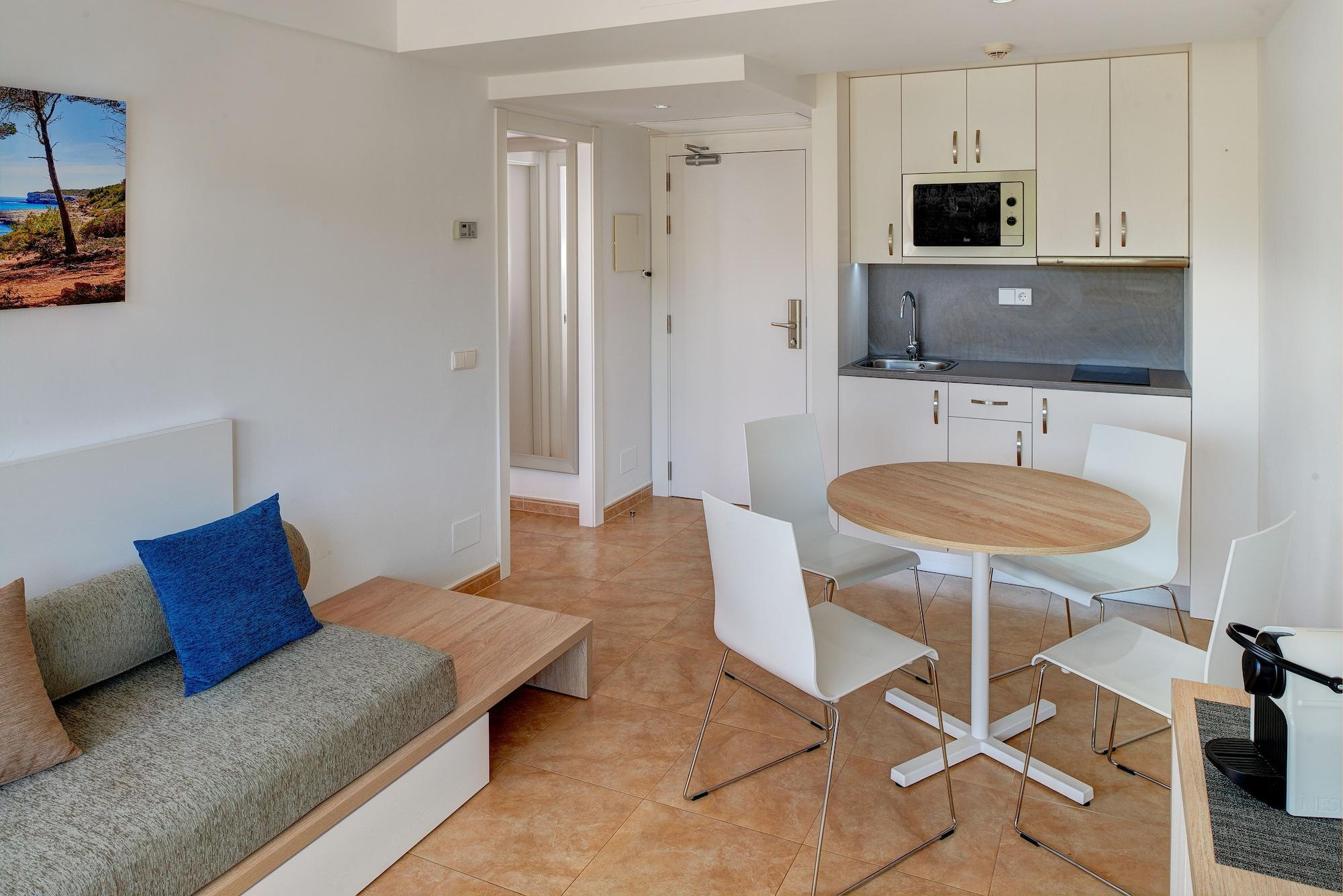 Apartahotel Playa 3*