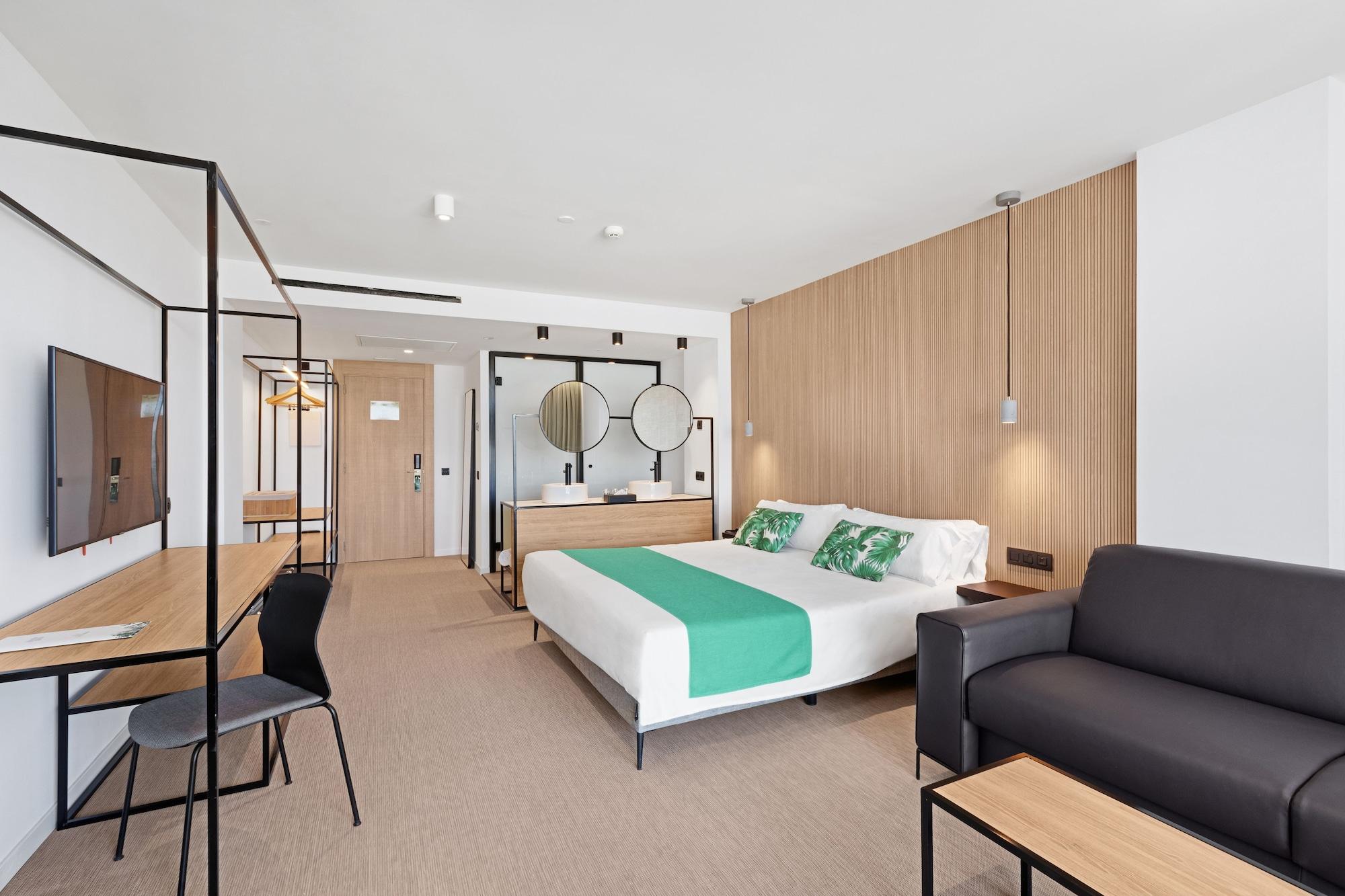 Paradiso Garden Hotel 4*