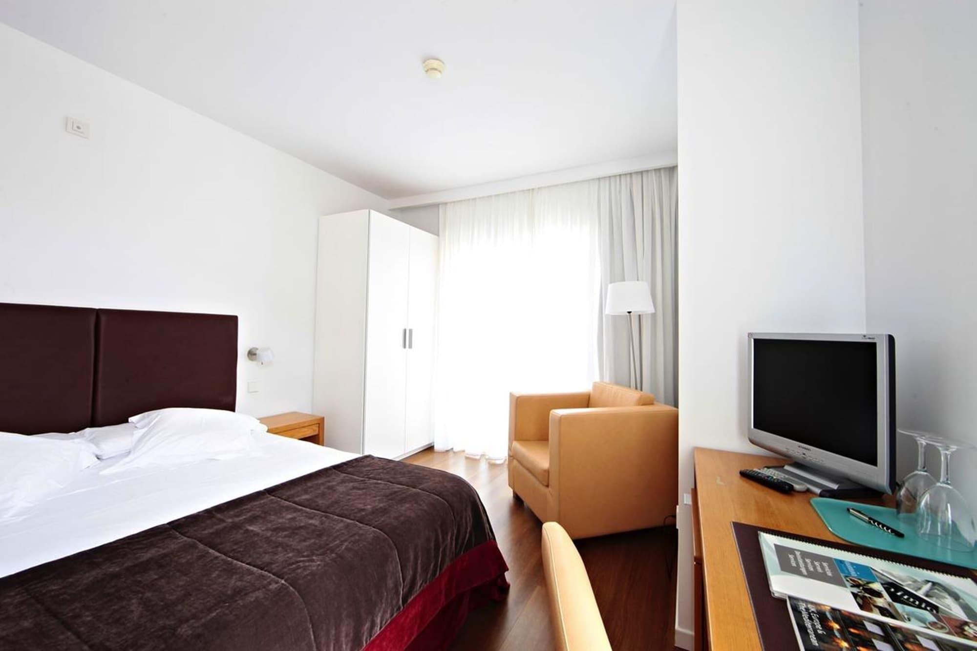 Hotel Aimia