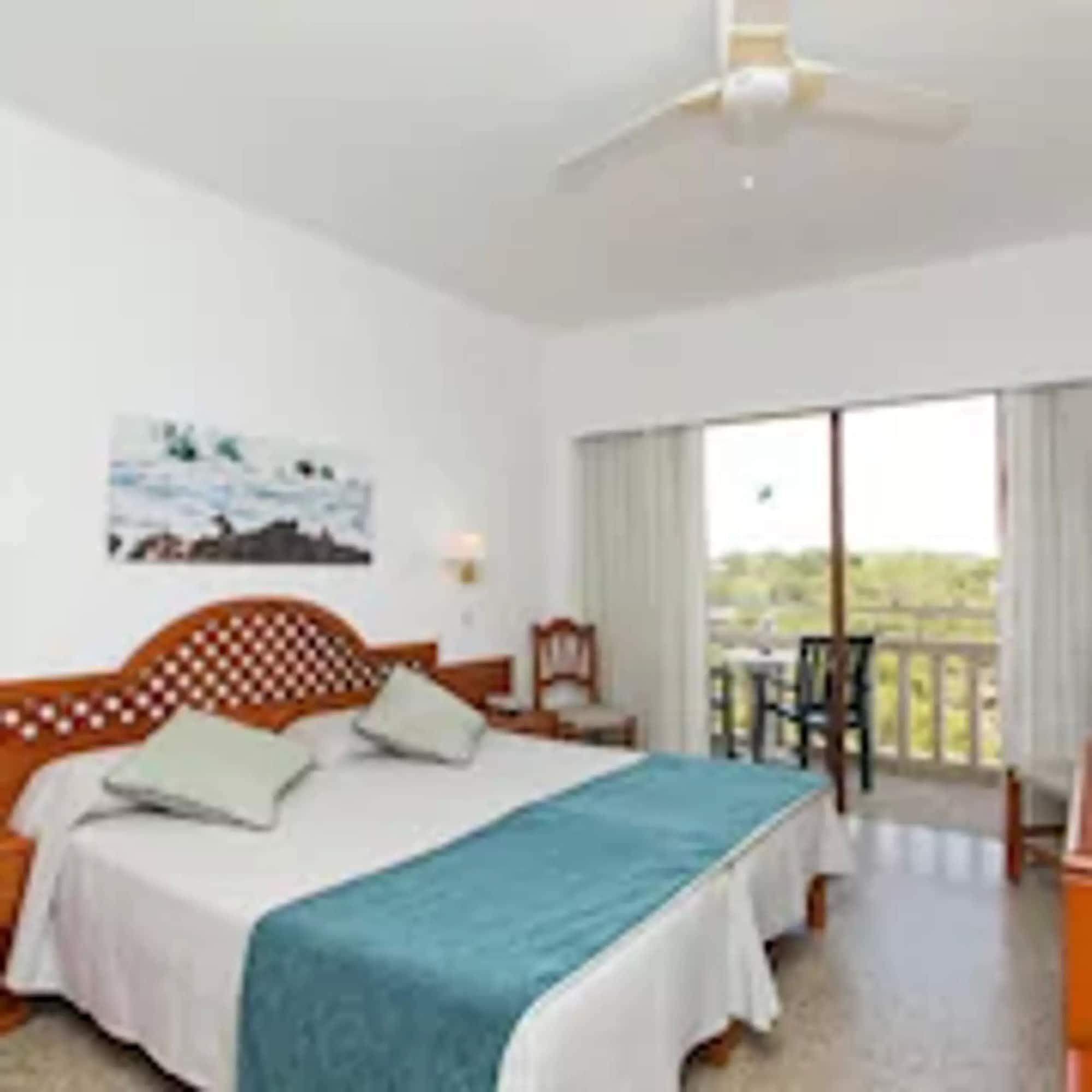 Pinos Playa 3* Santanyi
