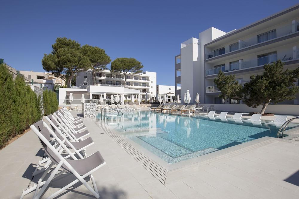 Bella Playa & Hotel 4*