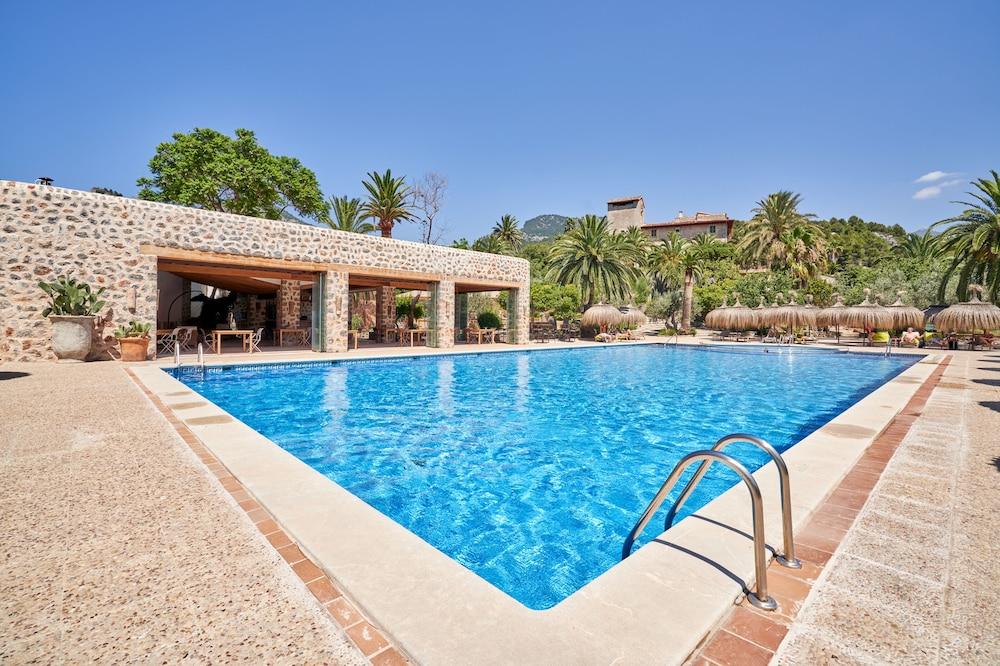 Hotel Es Port 4*