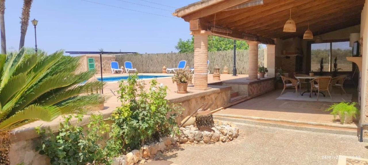 Hort De Sa Barrala Сasa de vacaciones