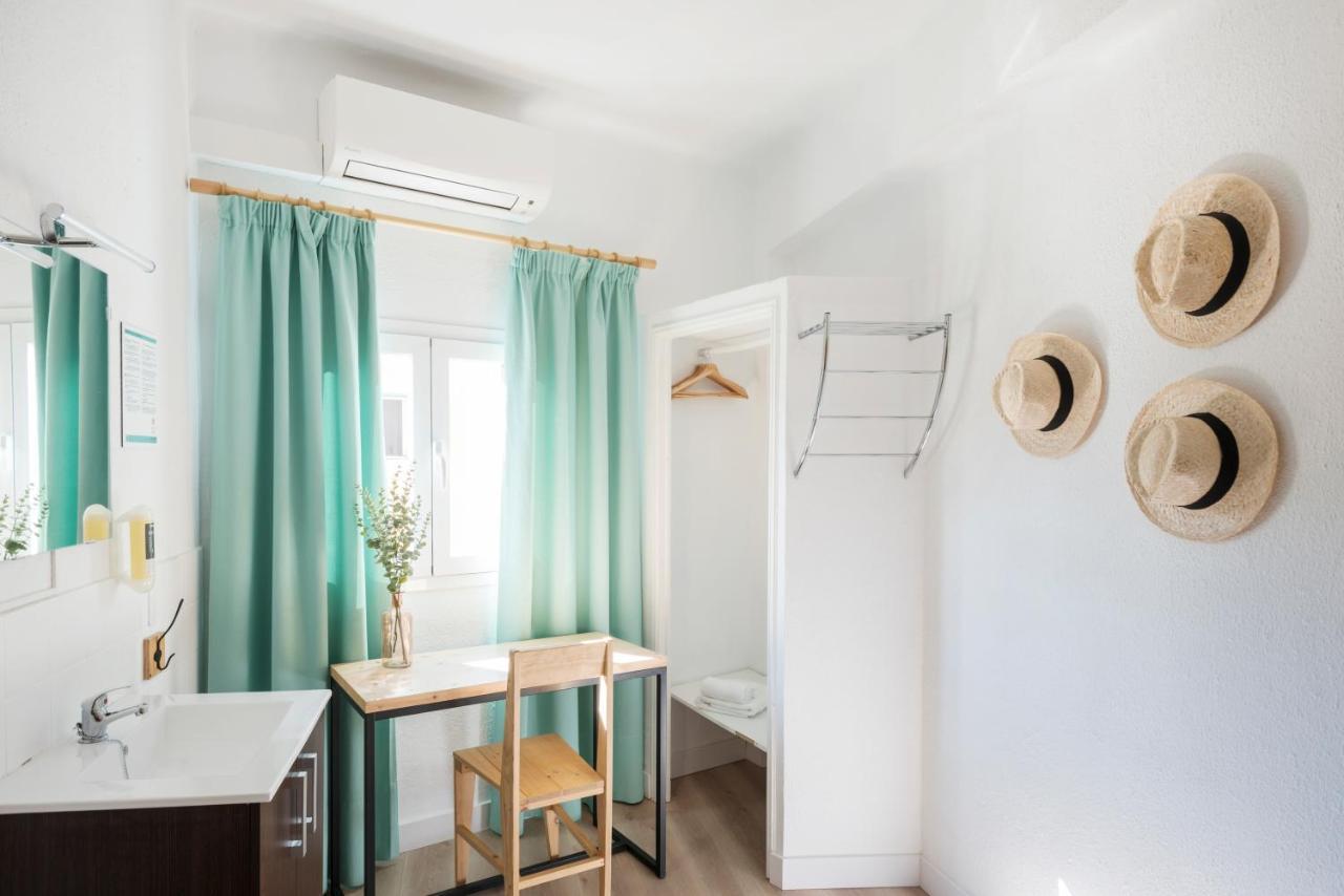 Forenna (adults Only) Hostel *