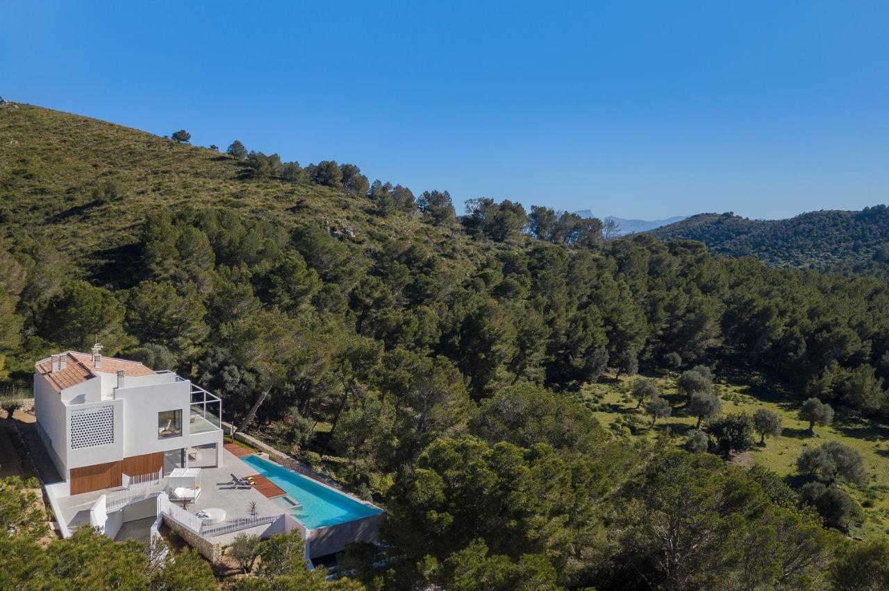 Sky - By Esteva Emerald Villa *