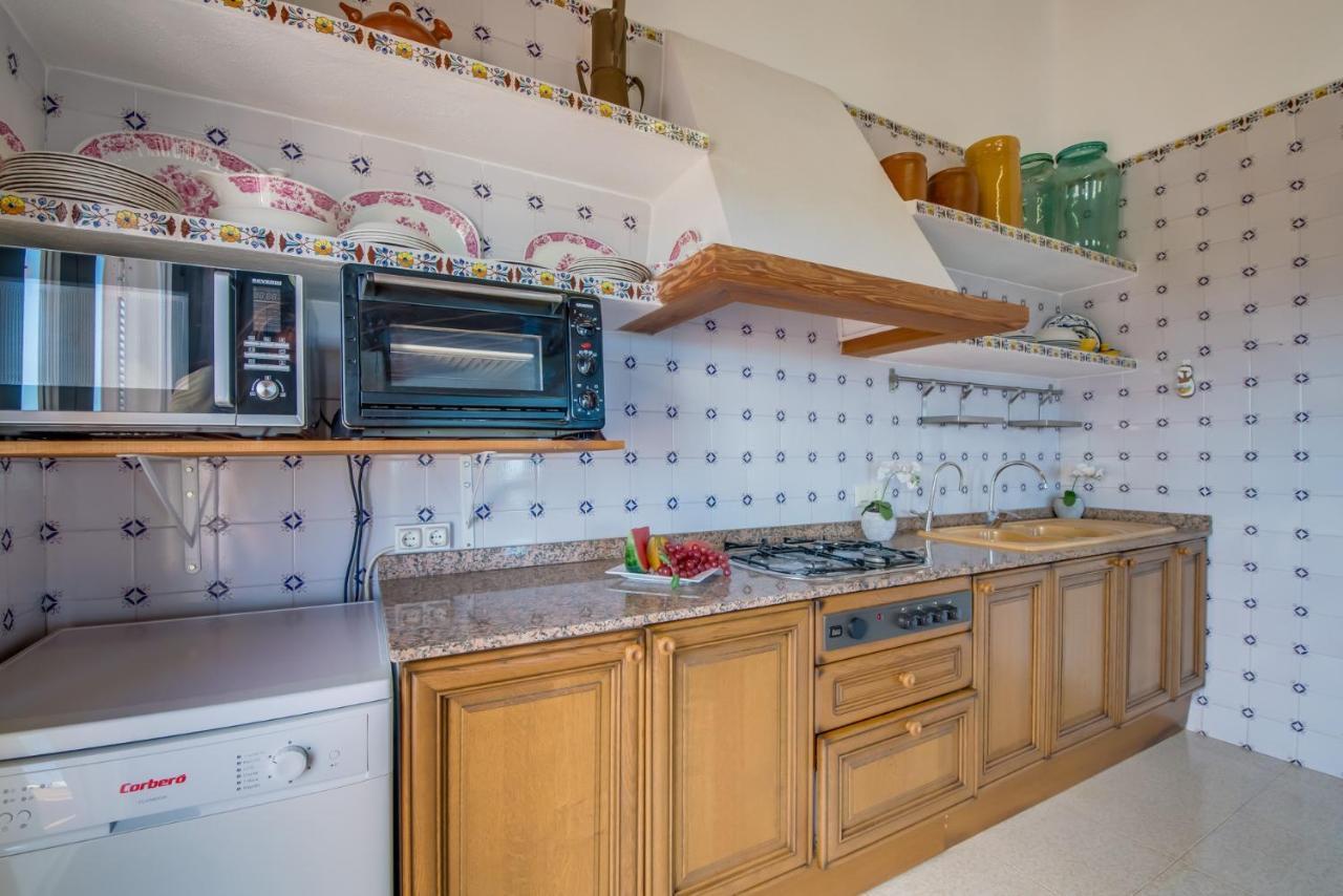 Ideal Mallorca - Els Moyans Muro