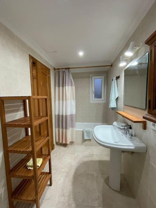 Beautiful With Sea View And Great Pool Apartamento